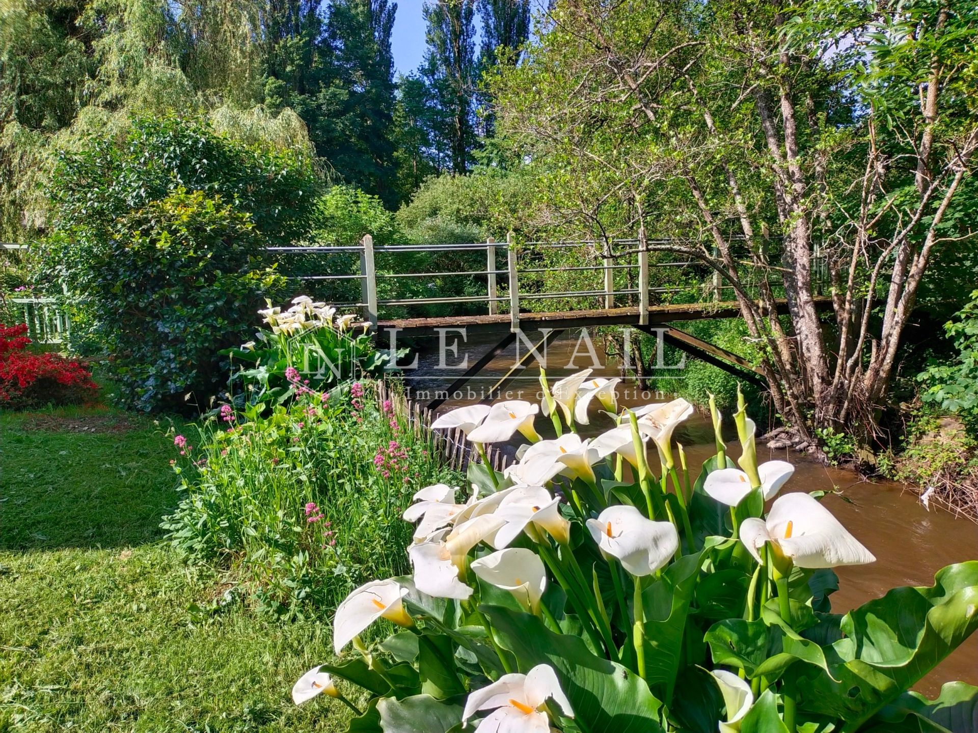 propriété 15 pièces en vente à MAYENNE (53100)