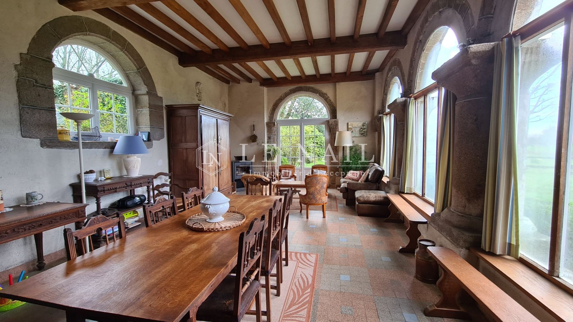 manoir 14 pièces en vente à ST HILAIRE DU HARCOUET (50600)