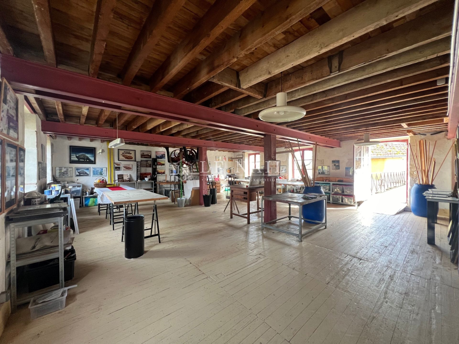 propriété 20 pièces en vente à LA CHARTRE SUR LE LOIR (72340)