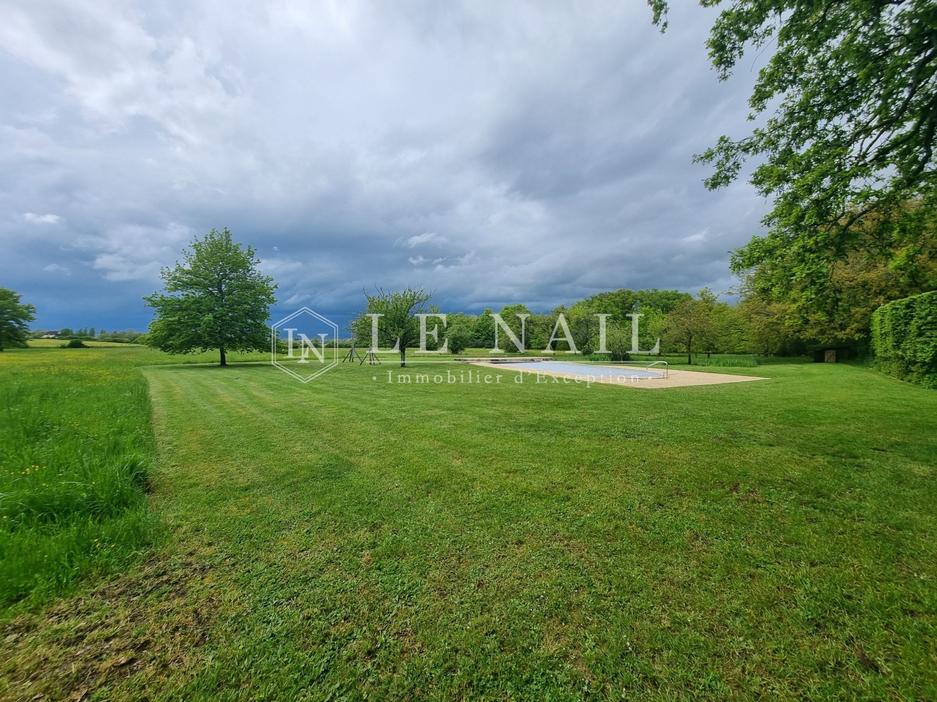 maison de maître 14 pièces en vente à VENDOME (41100)