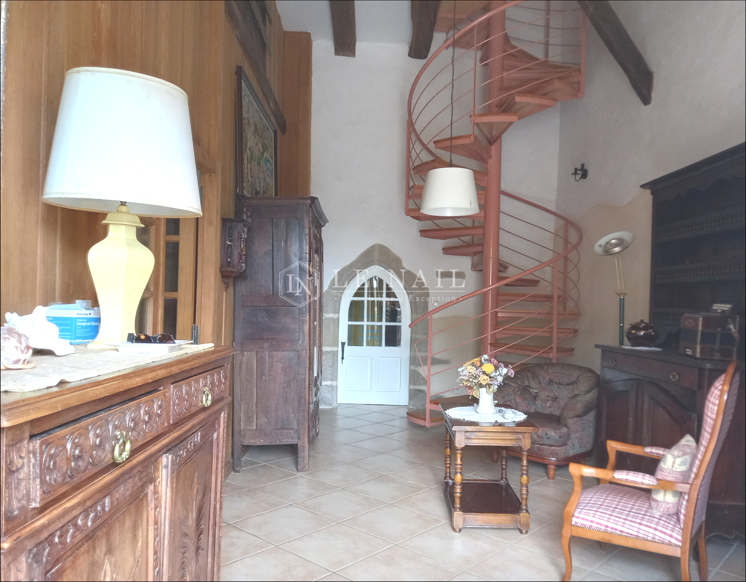 manoir 9 pièces en vente à ST JACUT LES PINS (56220)