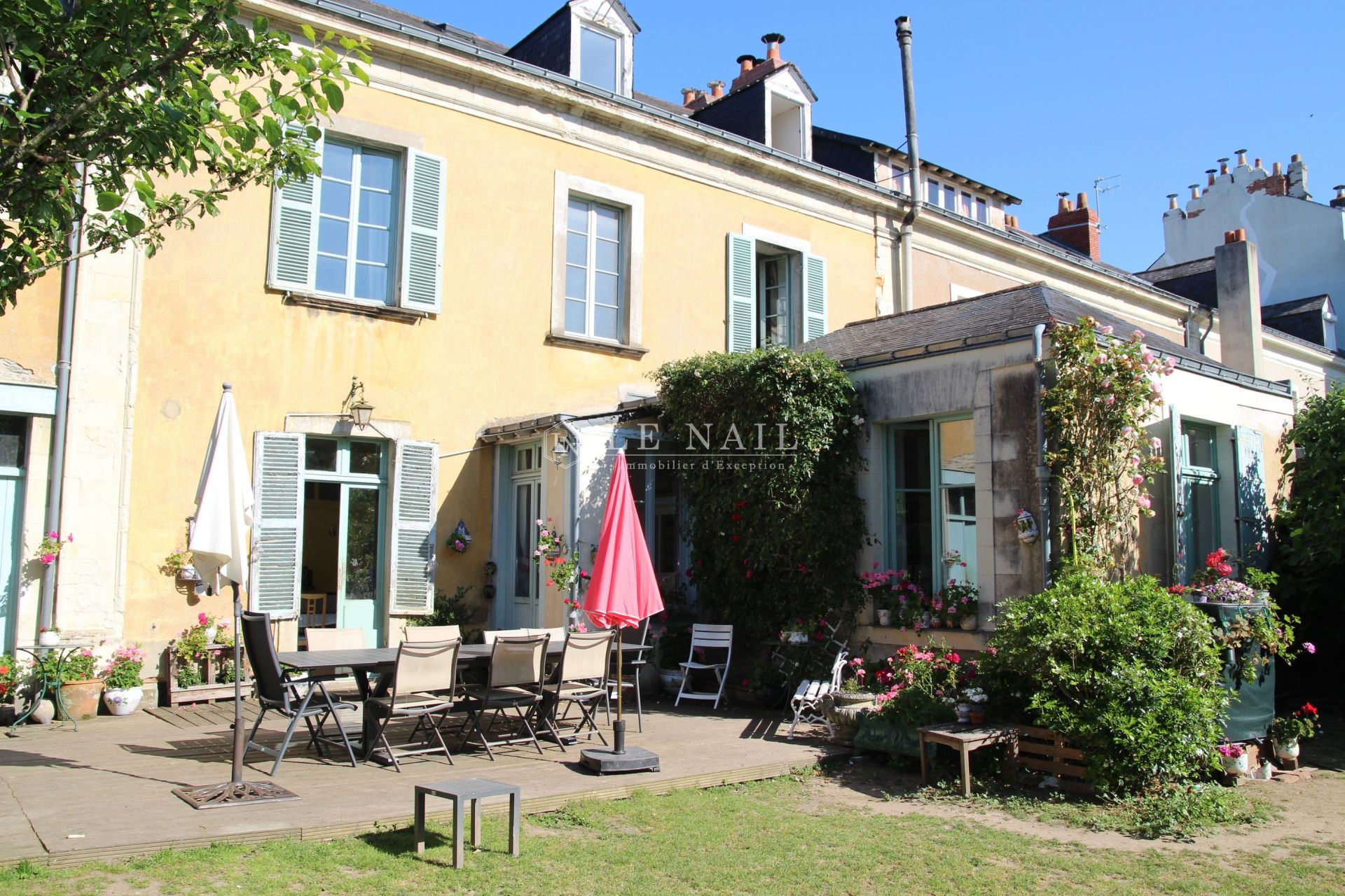 maison bourgeoise 13 pièces en vente à NANTES (44000)
