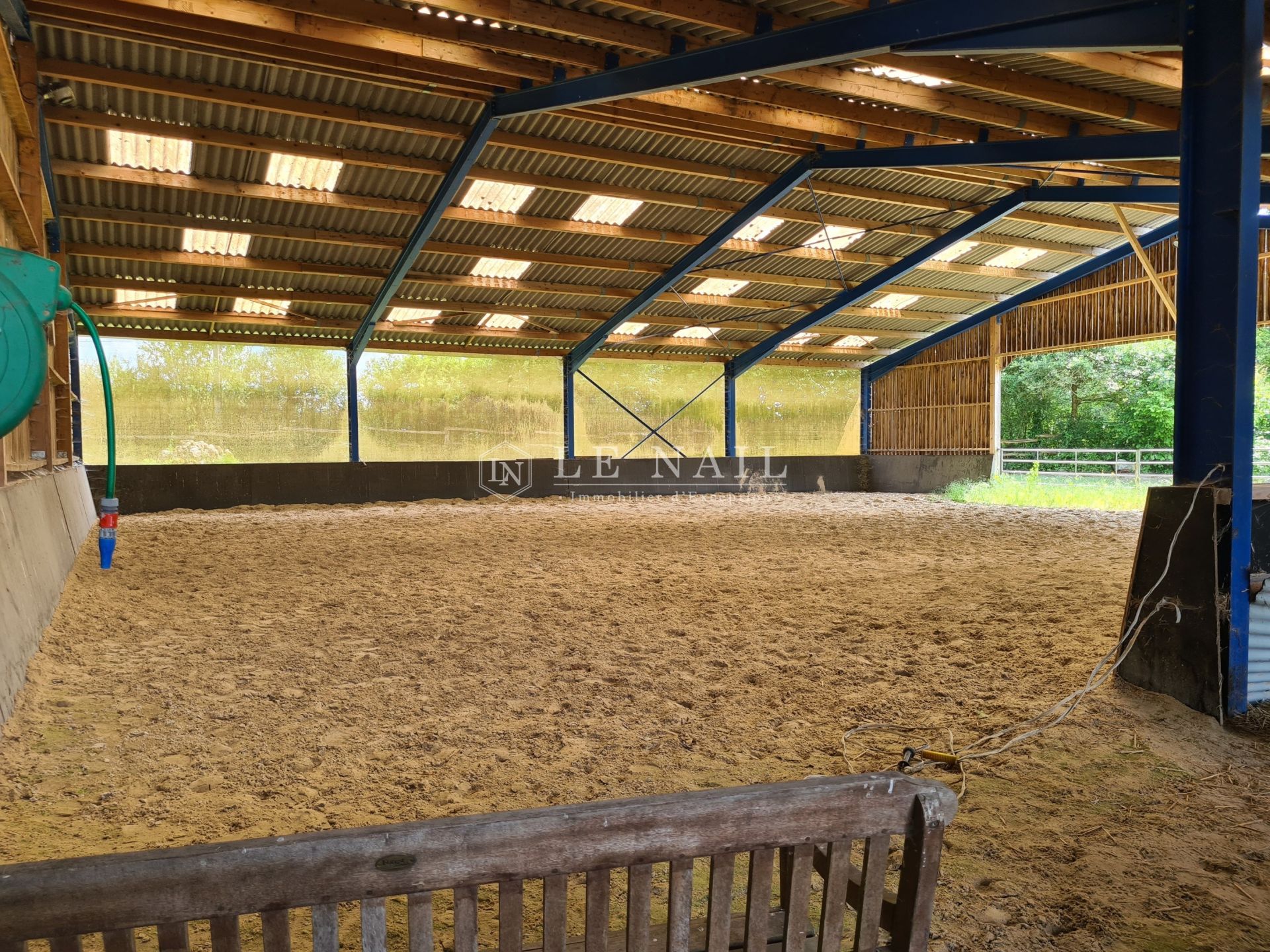 equestrian property 9 rooms for sale on EVRON (53600)