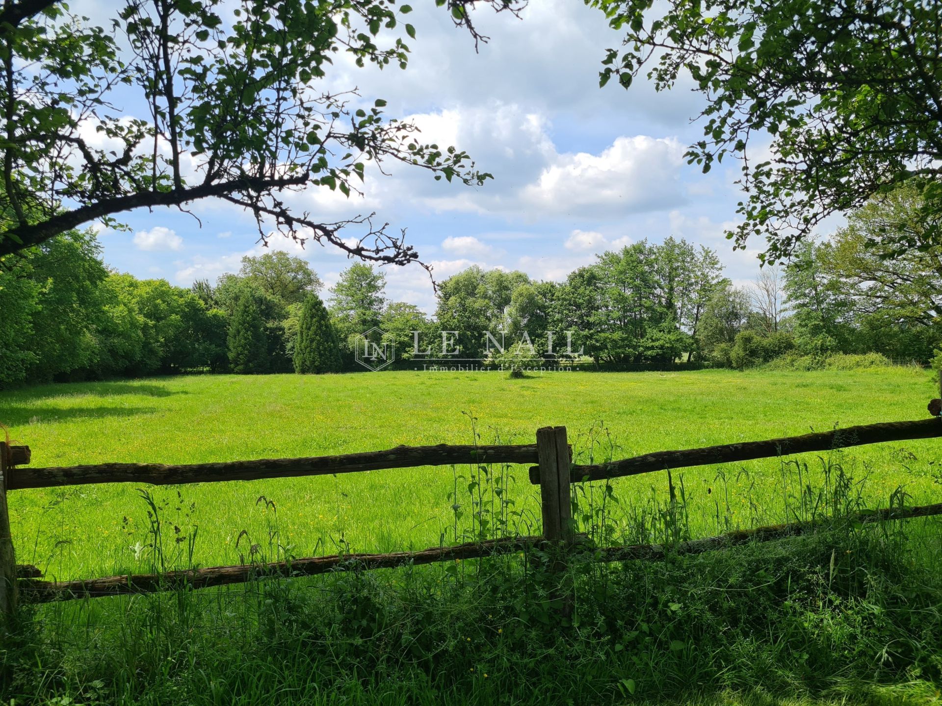 equestrian property 9 rooms for sale on EVRON (53600)