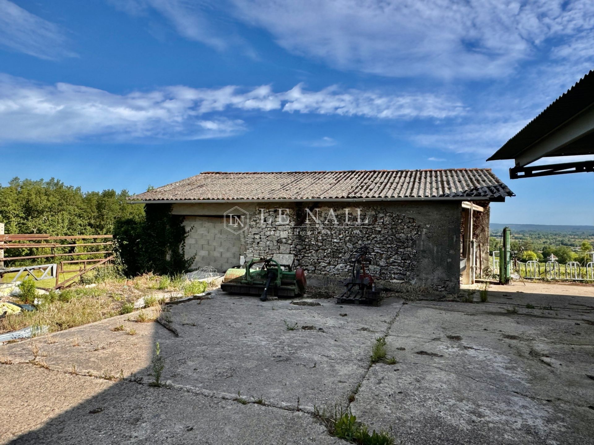 propriété 12 pièces en vente à BERGERAC (24100)