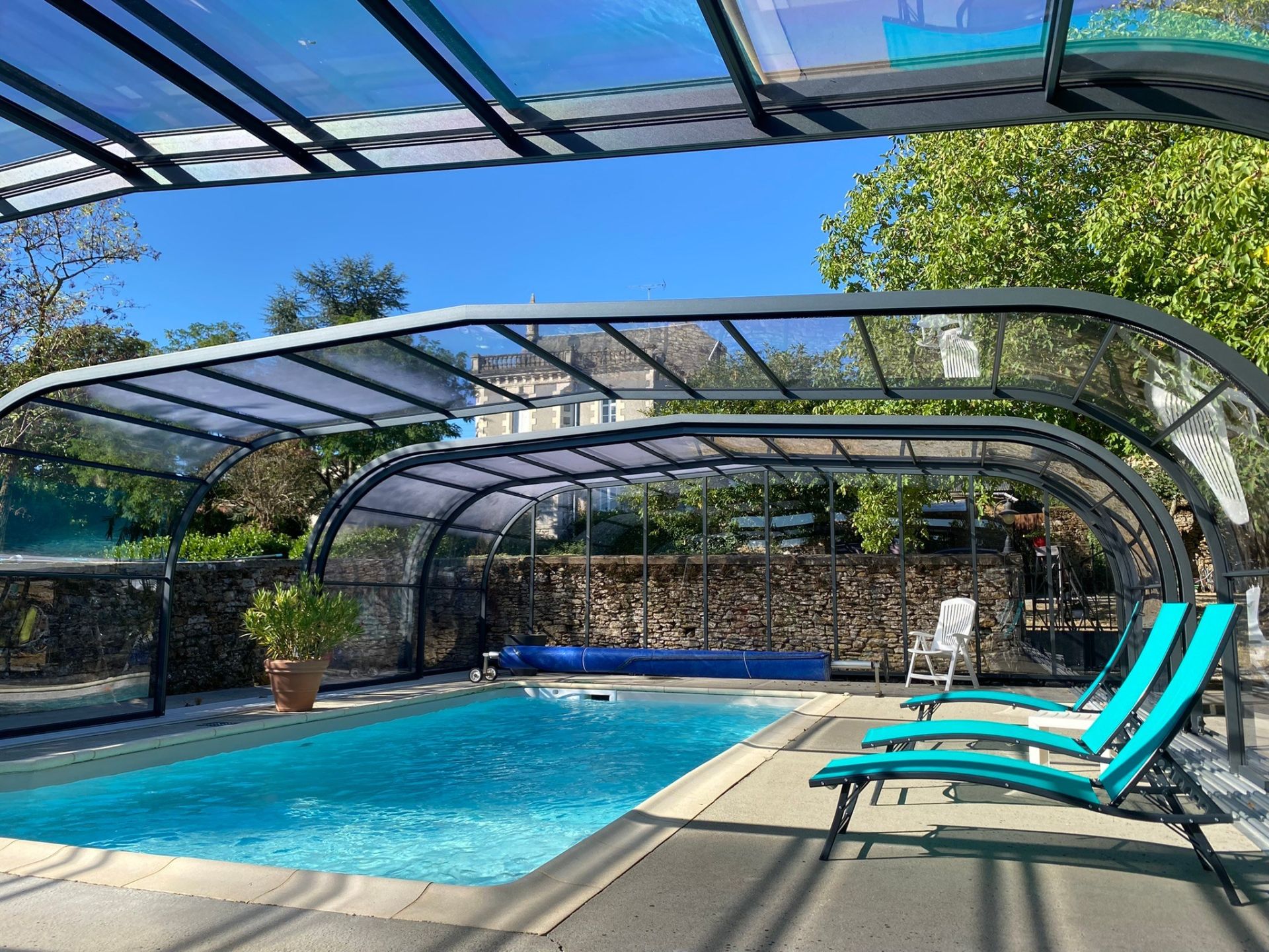 property 11 rooms for sale on CHANTONNAY (85110)