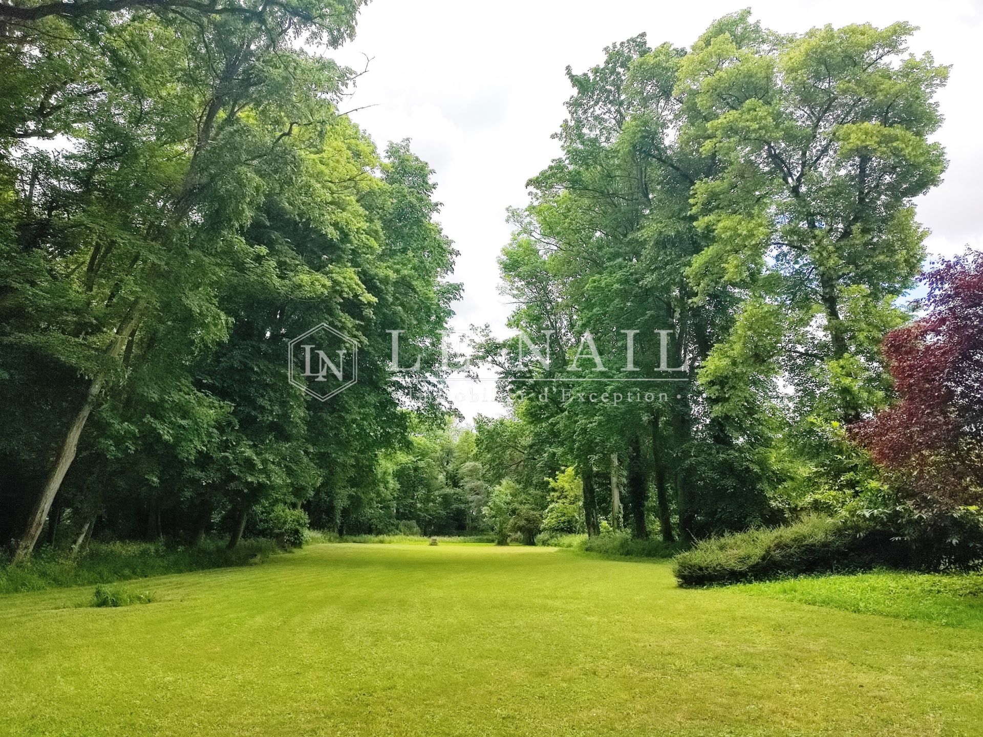 property 11 rooms for sale on CHARTRES (28000)