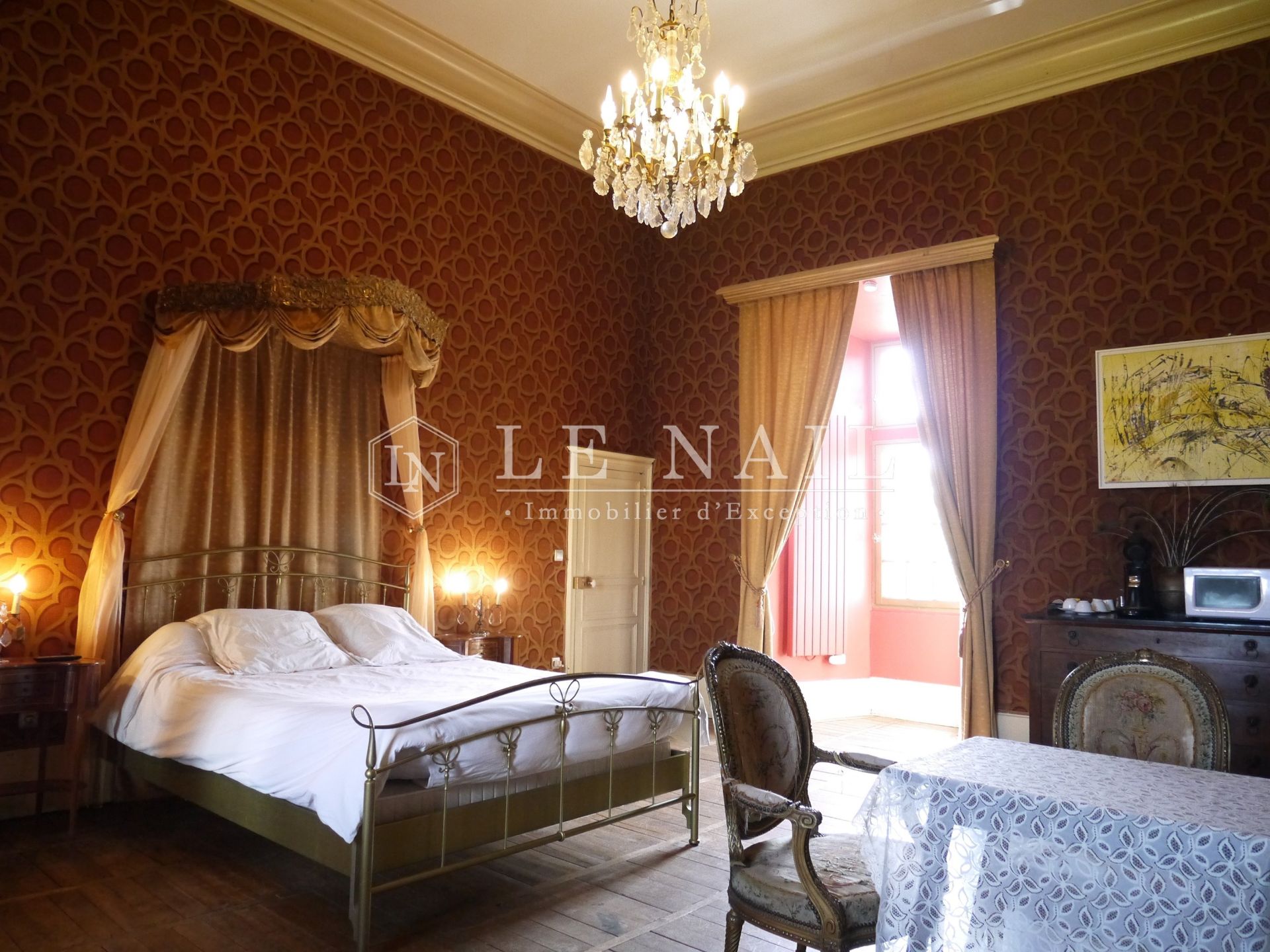 castle 24 rooms for sale on AUBUSSON (23200)