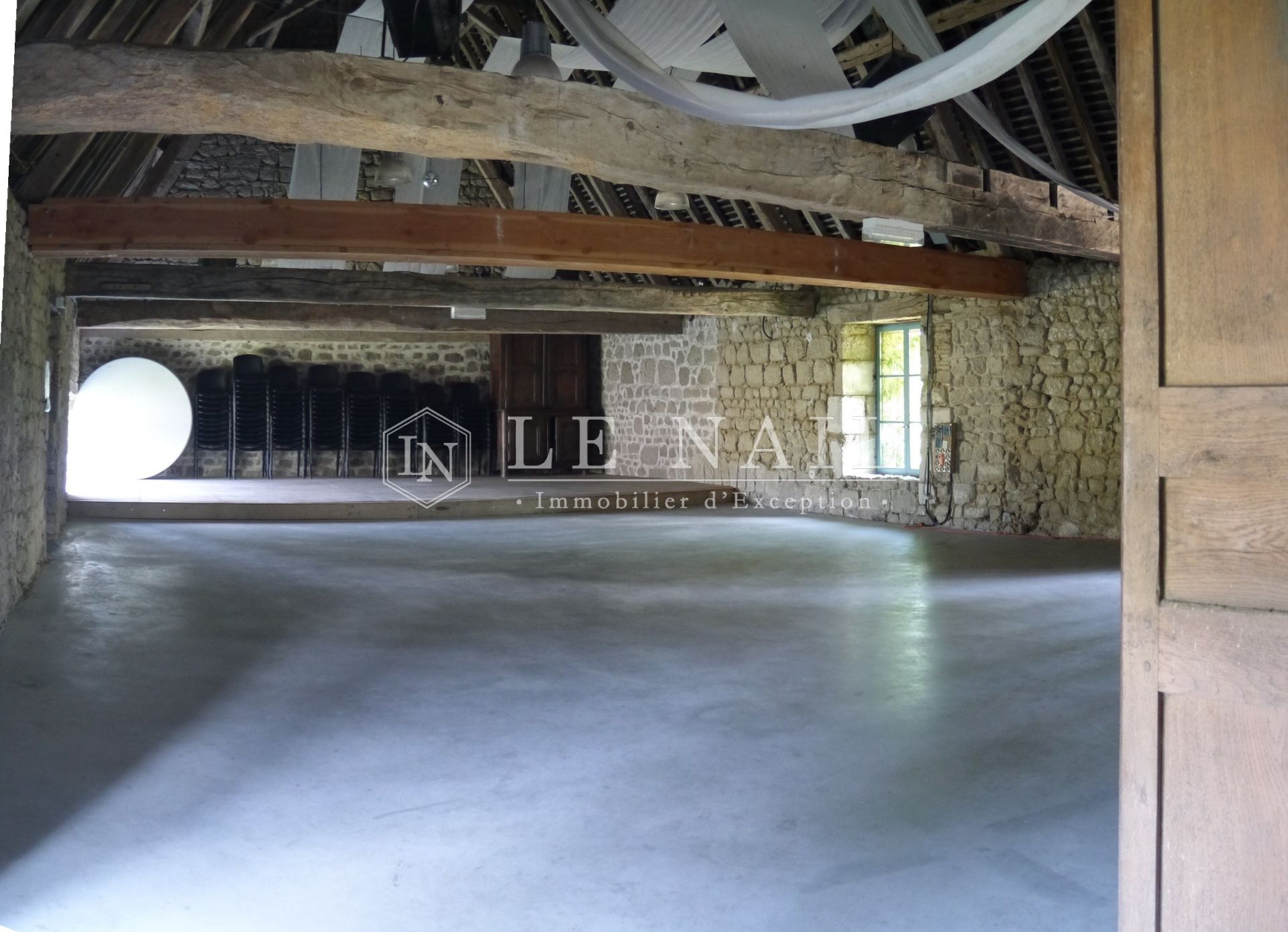 castle 24 rooms for sale on AUBUSSON (23200)