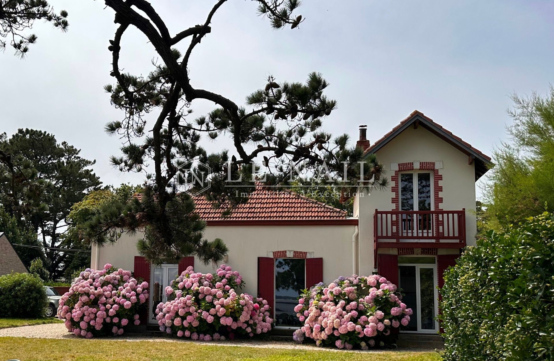 villa 7 pièces en vente à MESQUER (44420)
