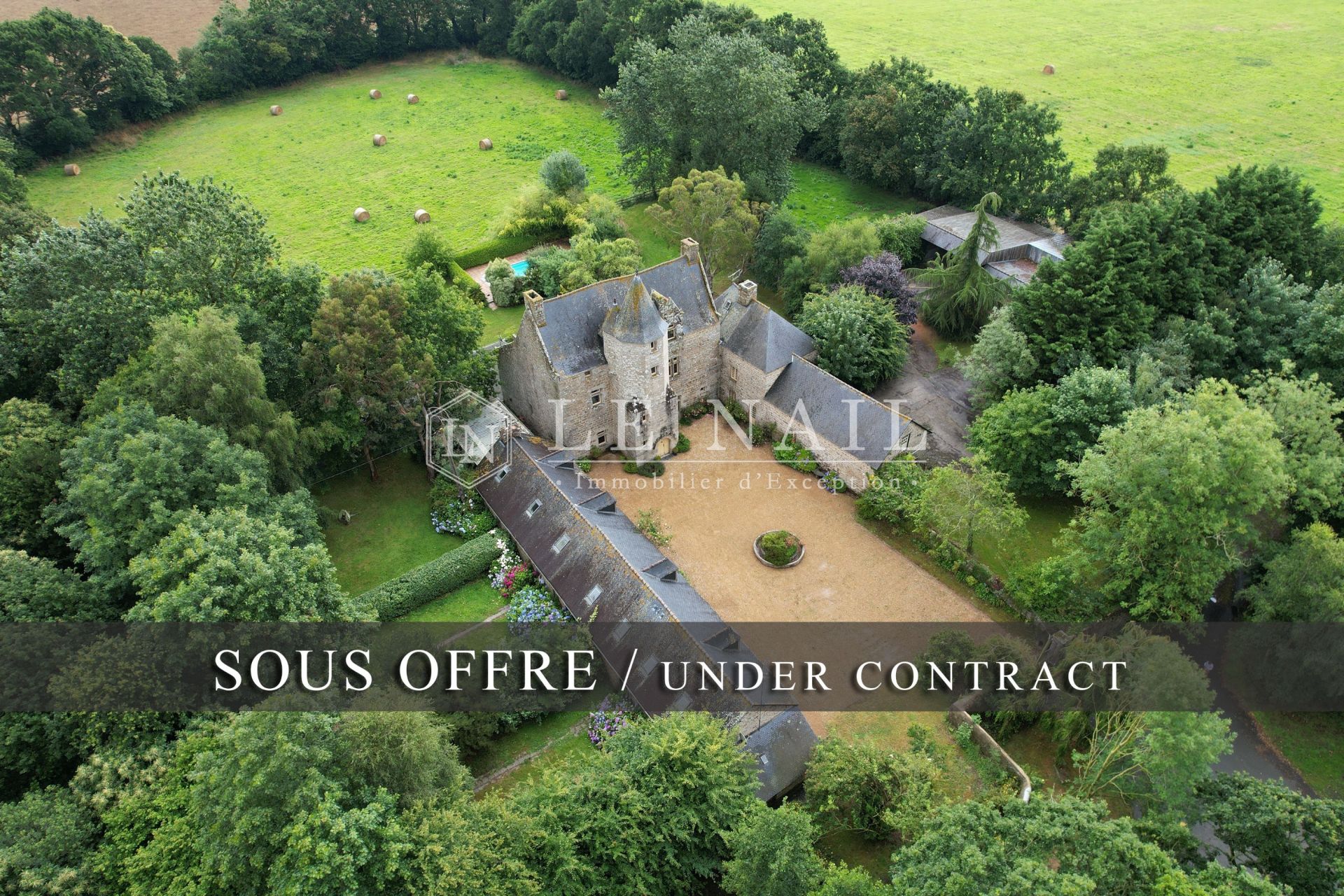 manoir 21 pièces en vente à GUINGAMP (22200)
