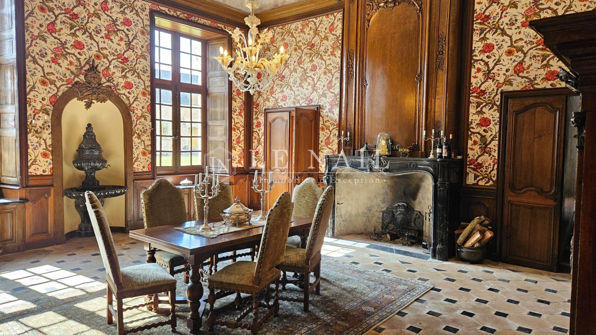 castle 21 rooms for sale on SABLE SUR SARTHE (72300)