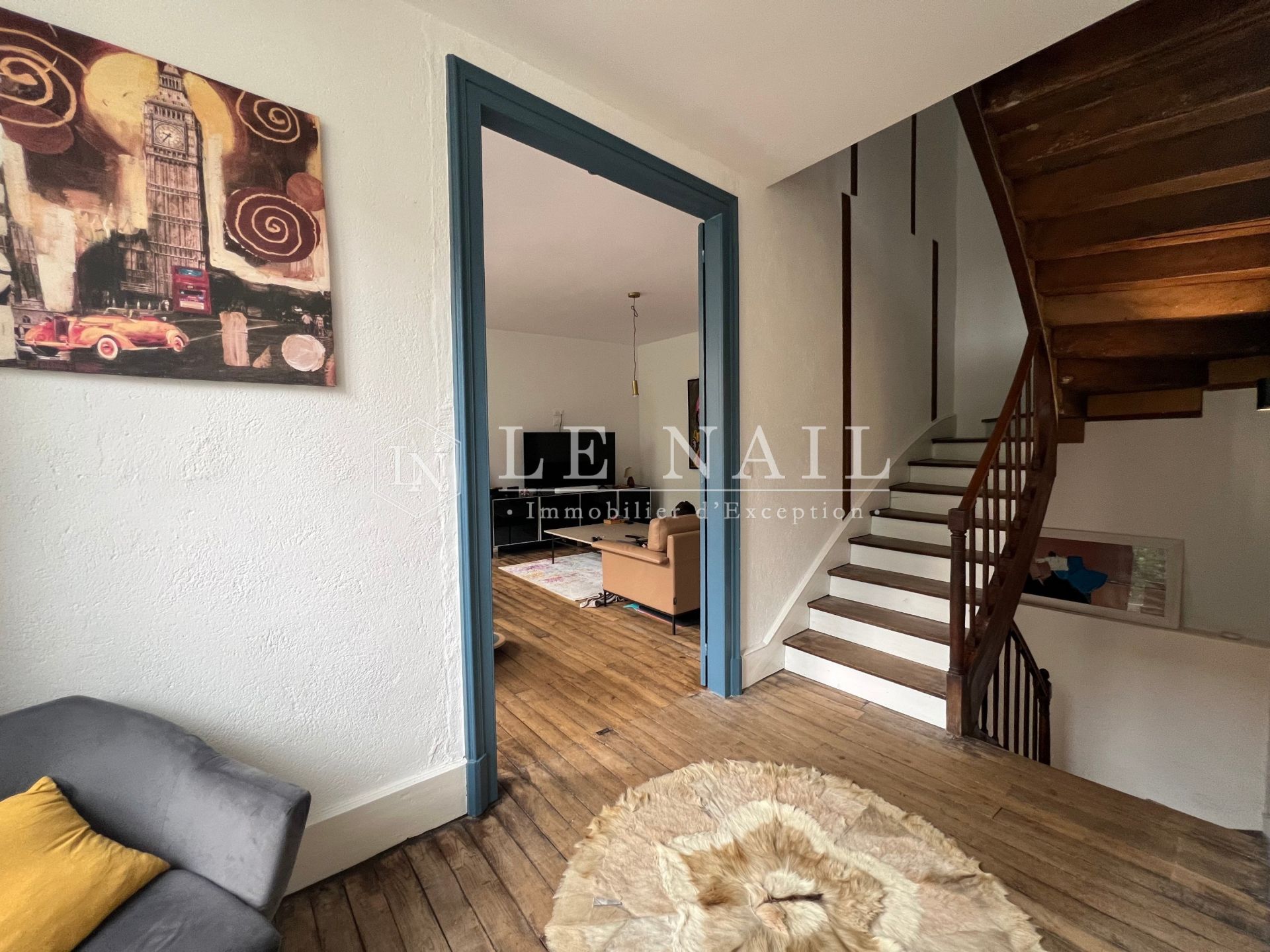 townhouse 12 rooms for sale on POITIERS (86000)