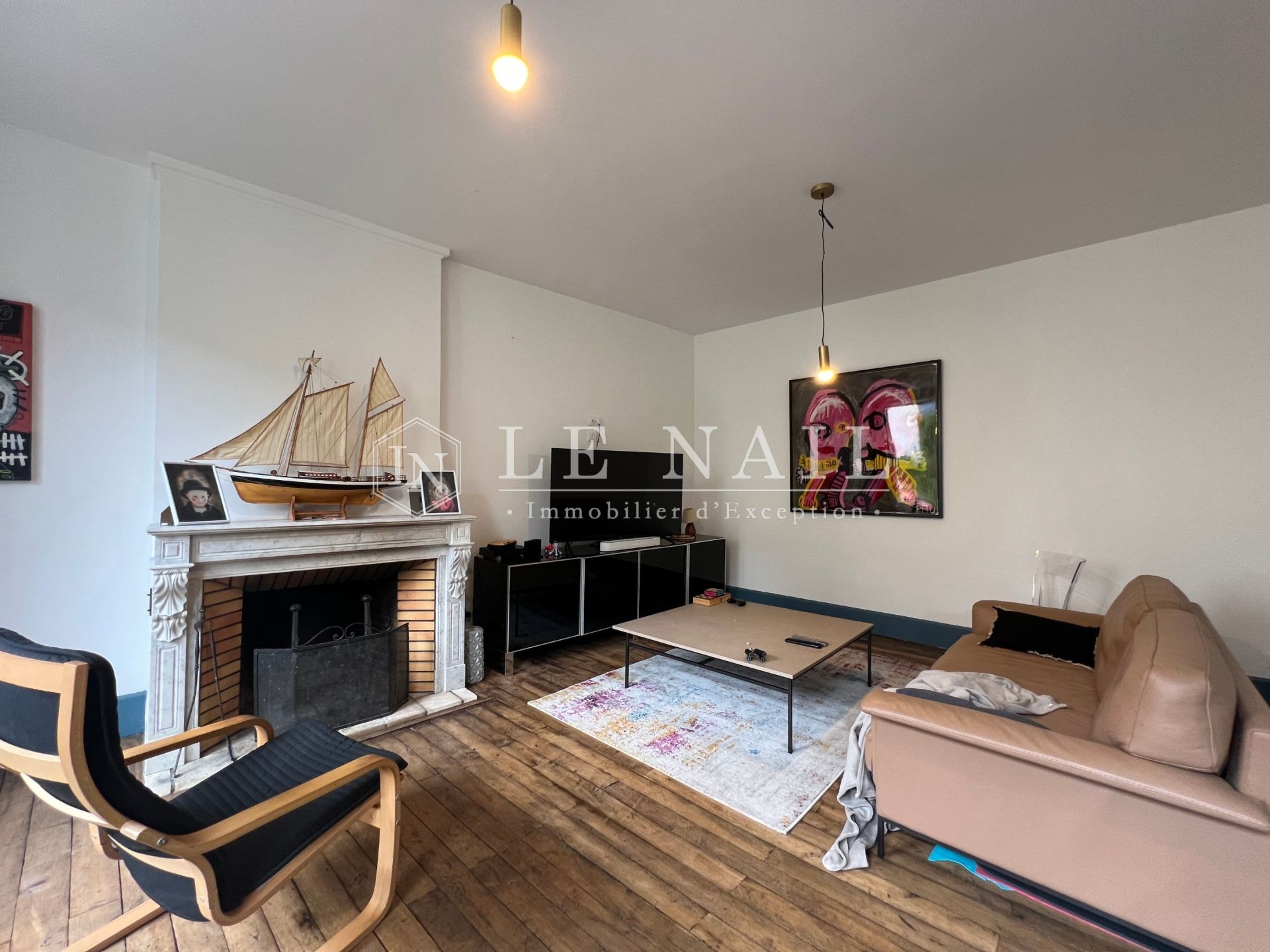 townhouse 12 rooms for sale on POITIERS (86000)