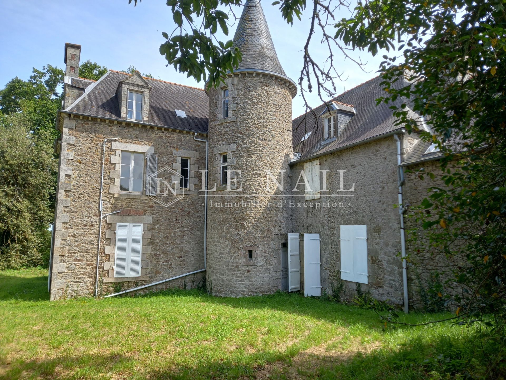 manoir 15 pièces en vente à PLANCOET (22130)