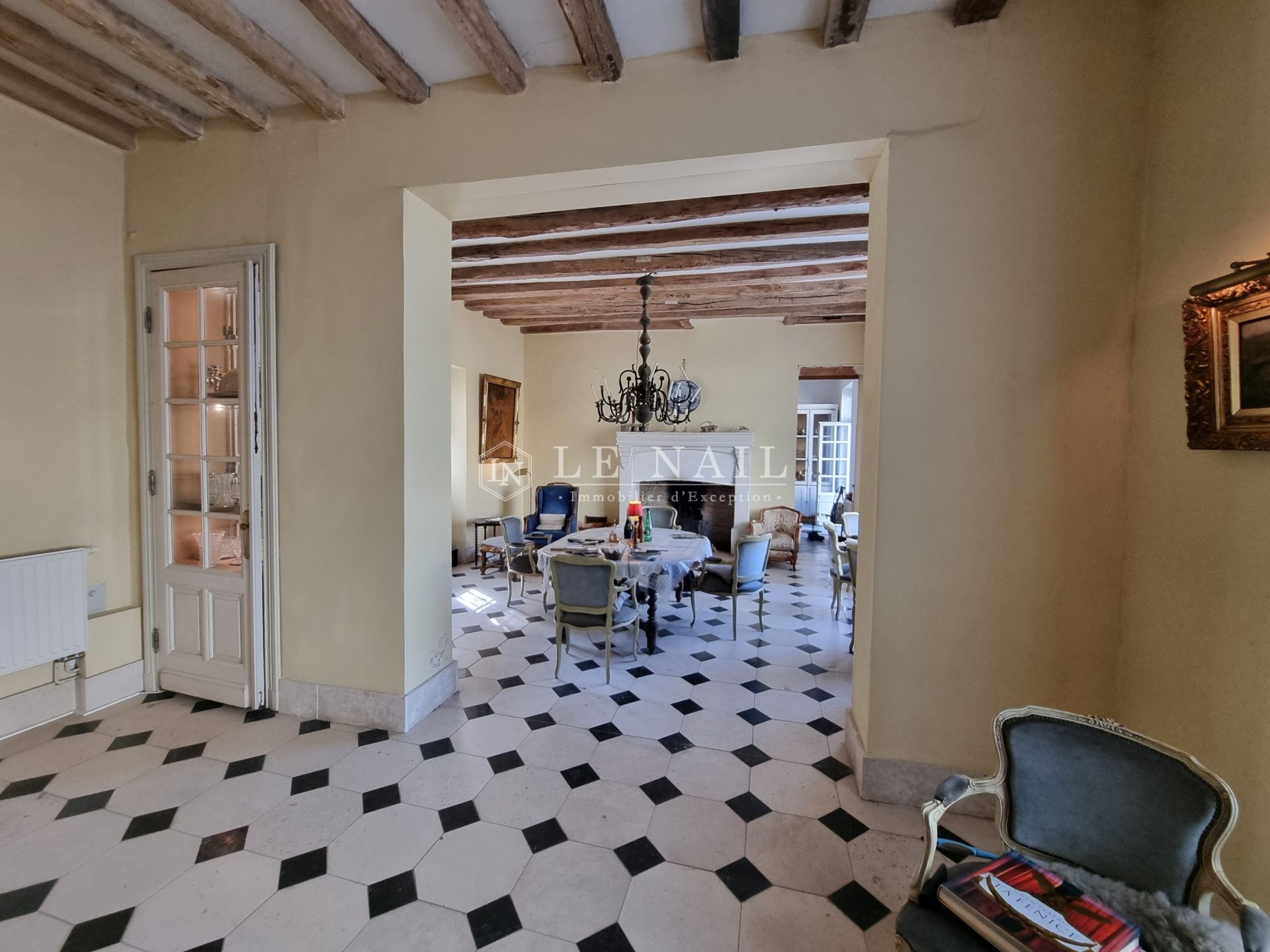 château 35 pièces en vente à TOURS (37000)