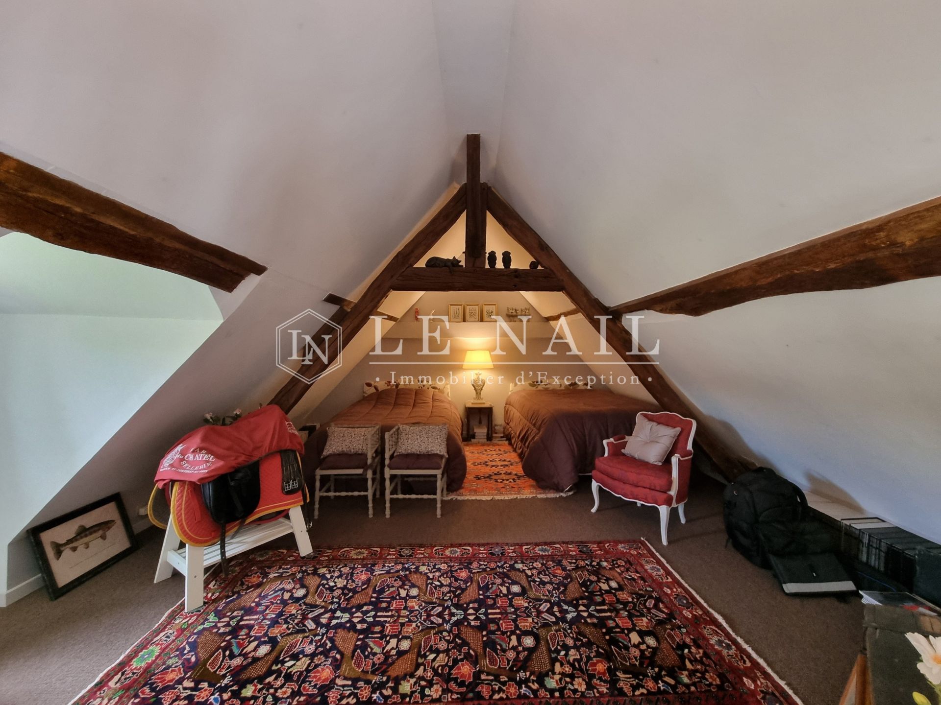 property 8 rooms for sale on TOURS (37000)