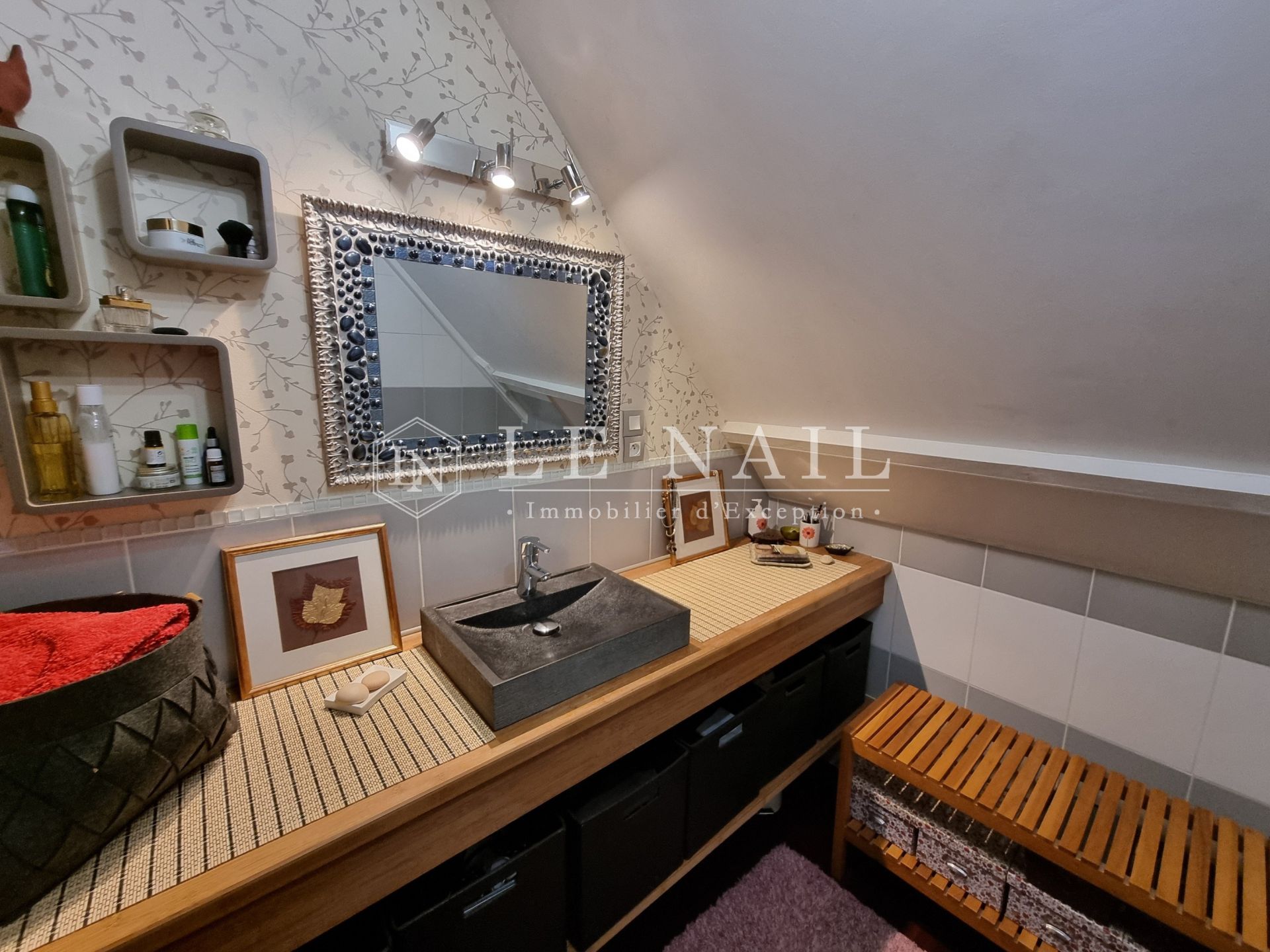 property 8 rooms for sale on TOURS (37000)