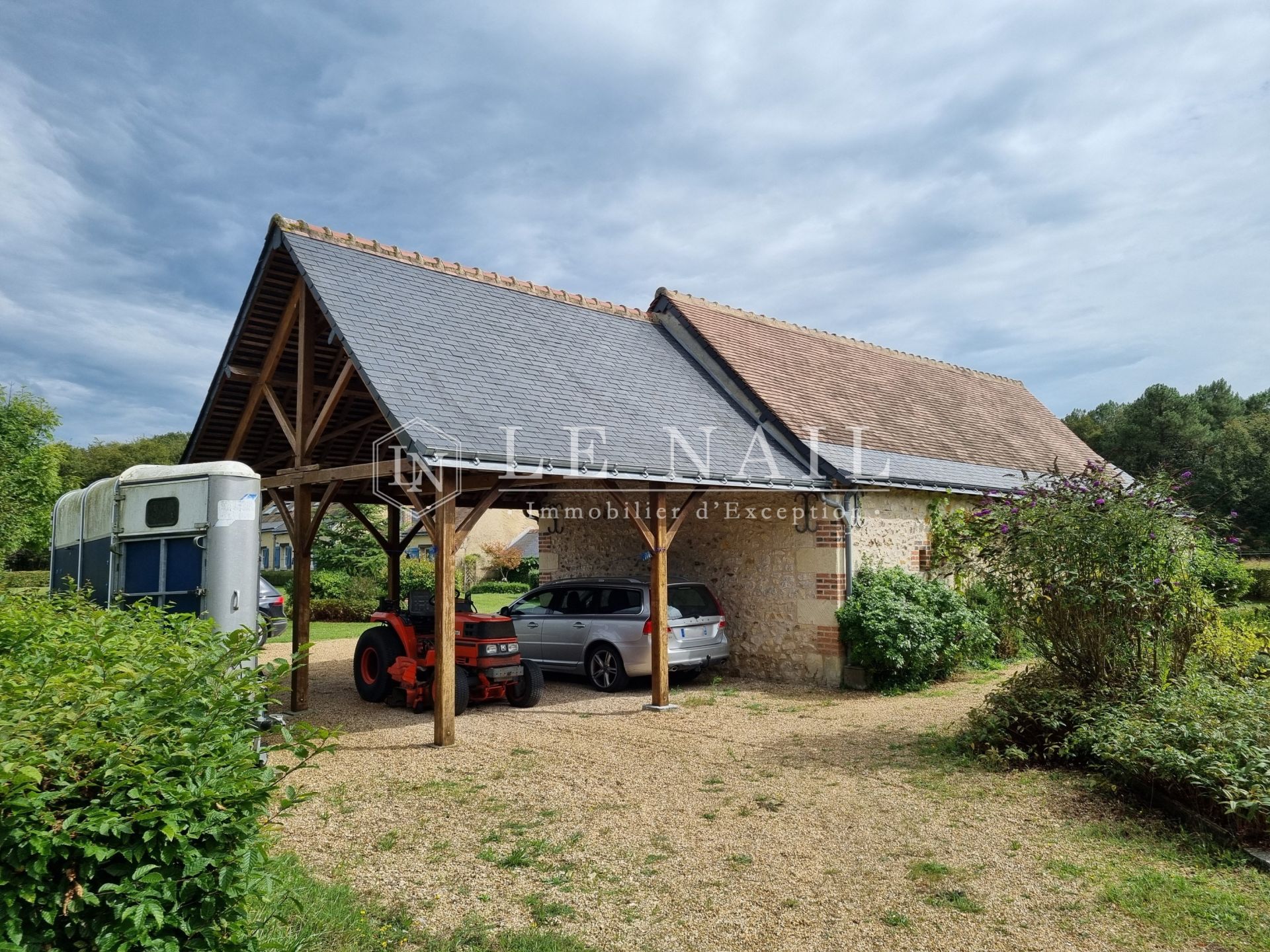 propriété 8 pièces en vente à TOURS (37000)