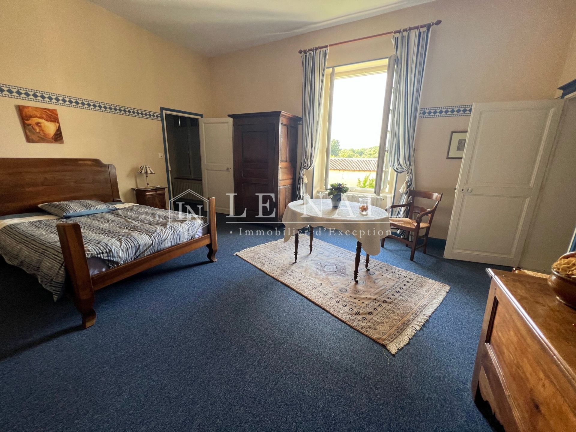property 7 rooms for sale on POITIERS (86000)