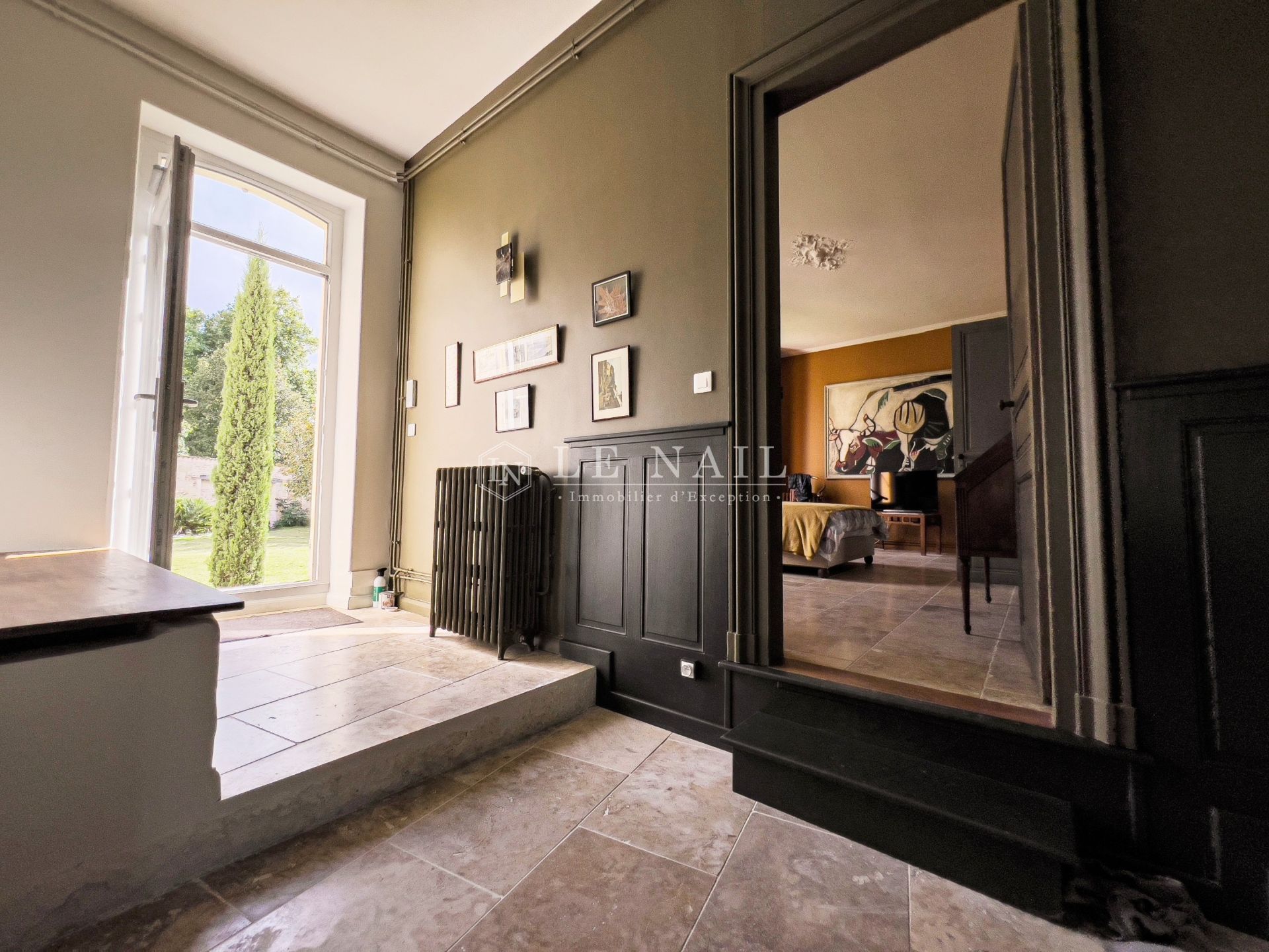 townhouse 10 rooms for sale on ST JEAN D ANGELY (17400)