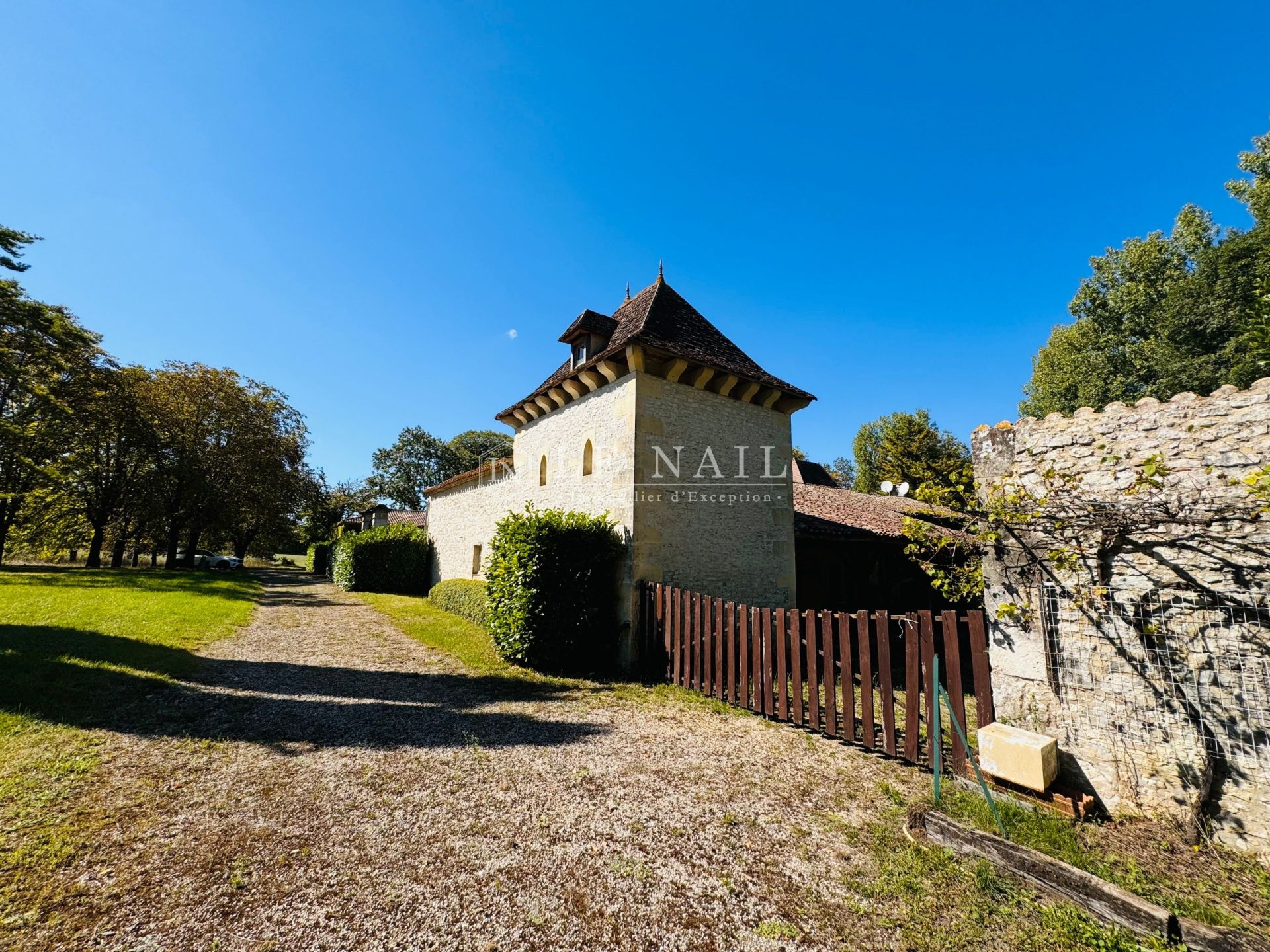 manoir 7 pièces en vente à BERGERAC (24100)