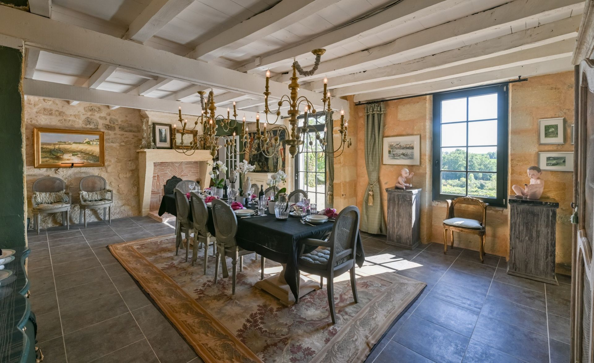 property 14 rooms for sale on ST EMILION (33330)
