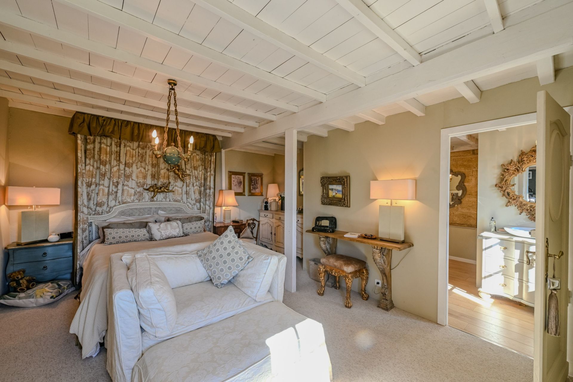 property 14 rooms for sale on ST EMILION (33330)
