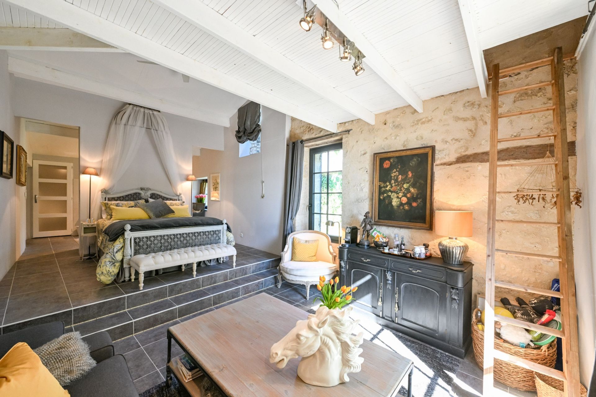property 14 rooms for sale on ST EMILION (33330)