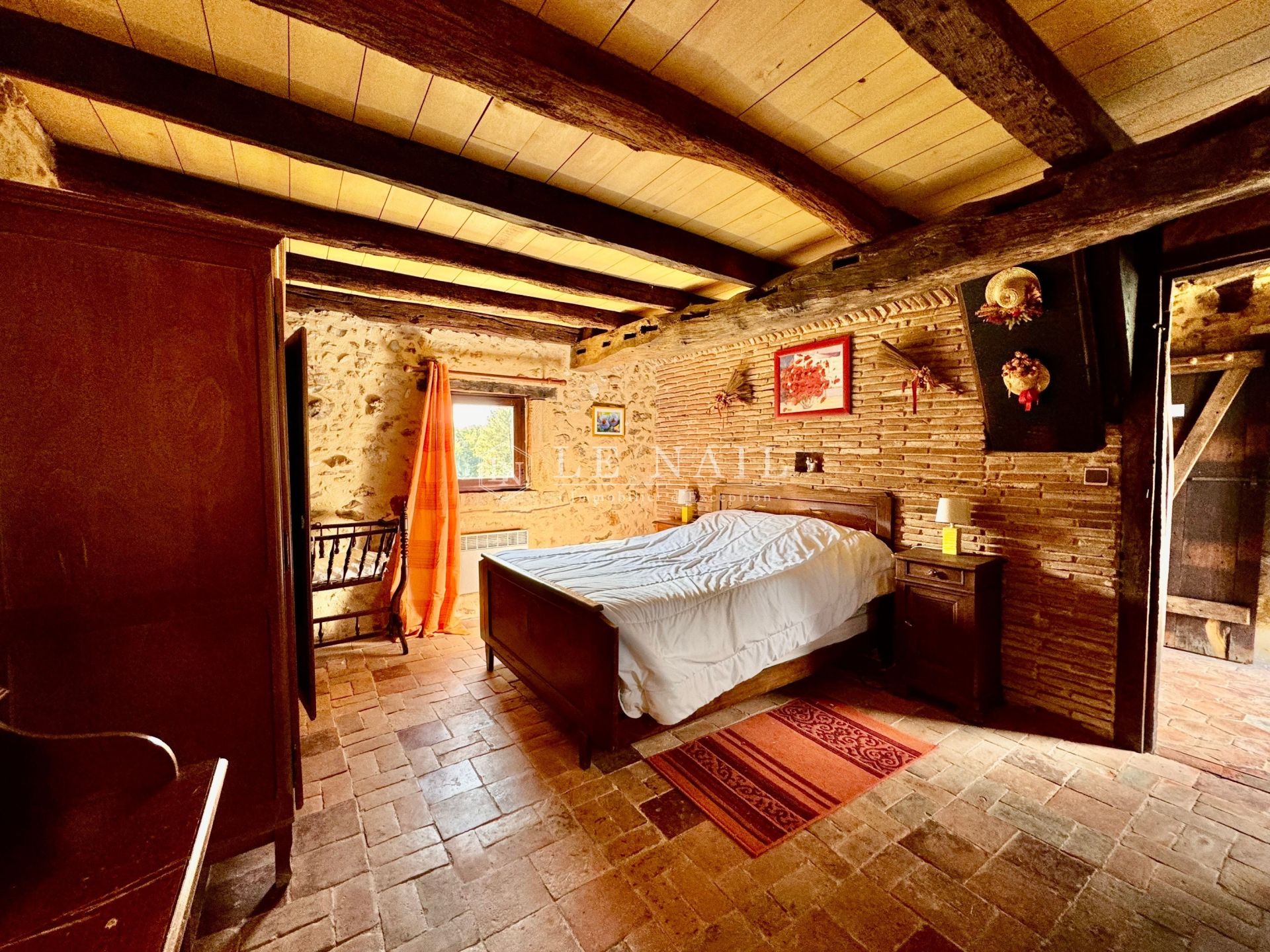 long house 7 rooms for sale on BERGERAC (24100)