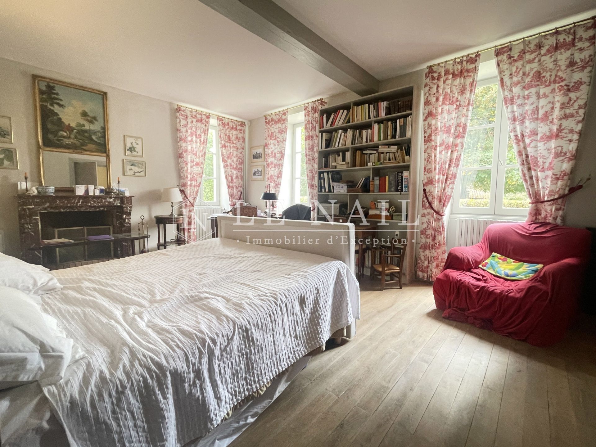 propriété 14 pièces en vente à NIORT (79000)