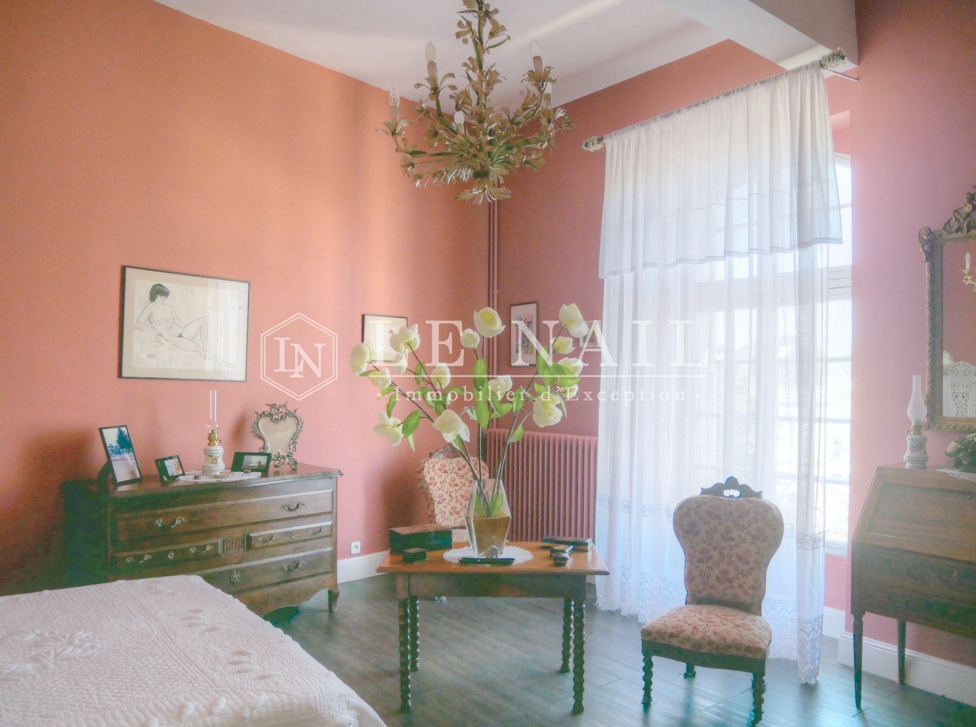 mansion 6 rooms for sale on CONDOM (32100)