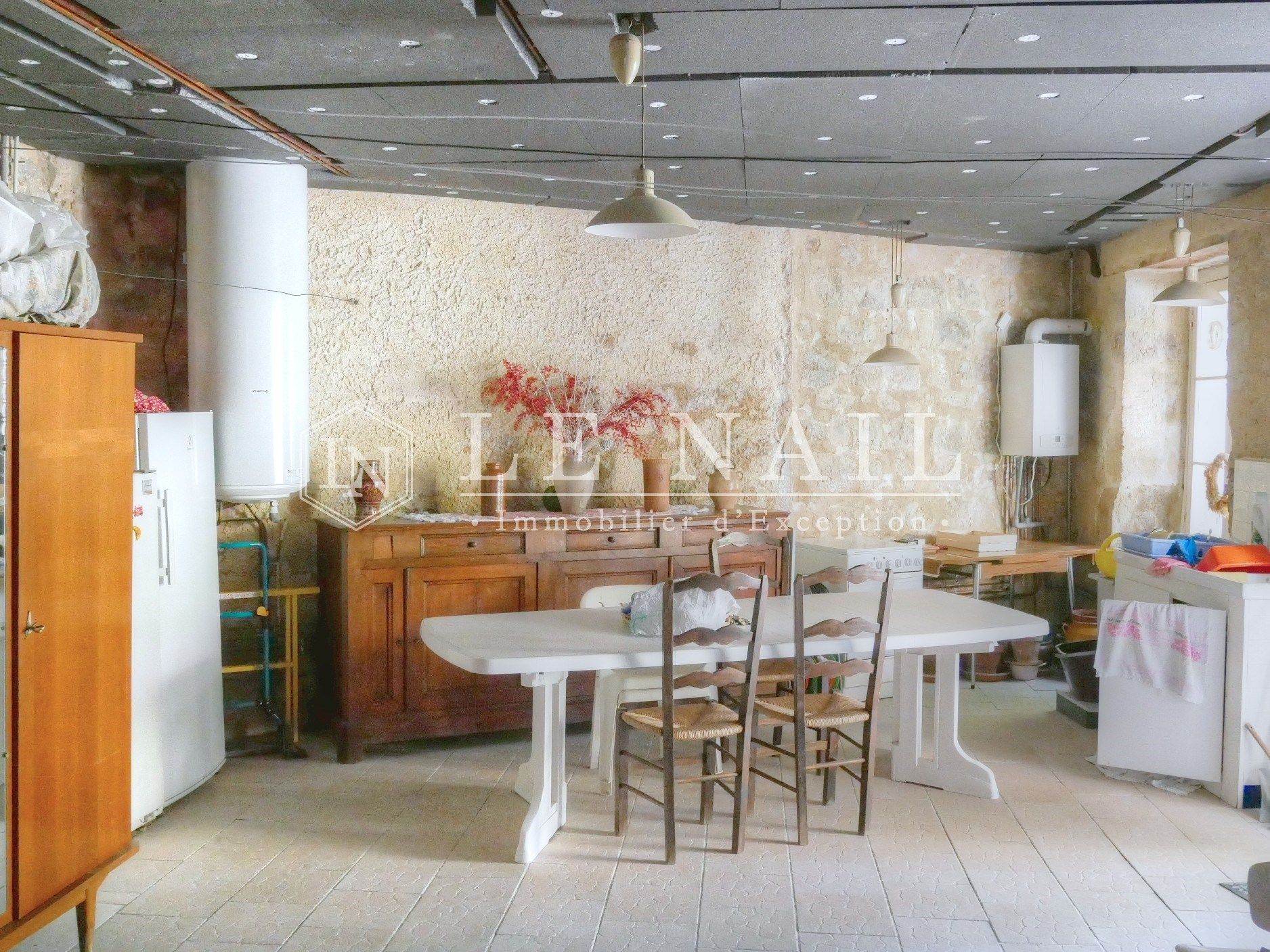 mansion 6 rooms for sale on CONDOM (32100)