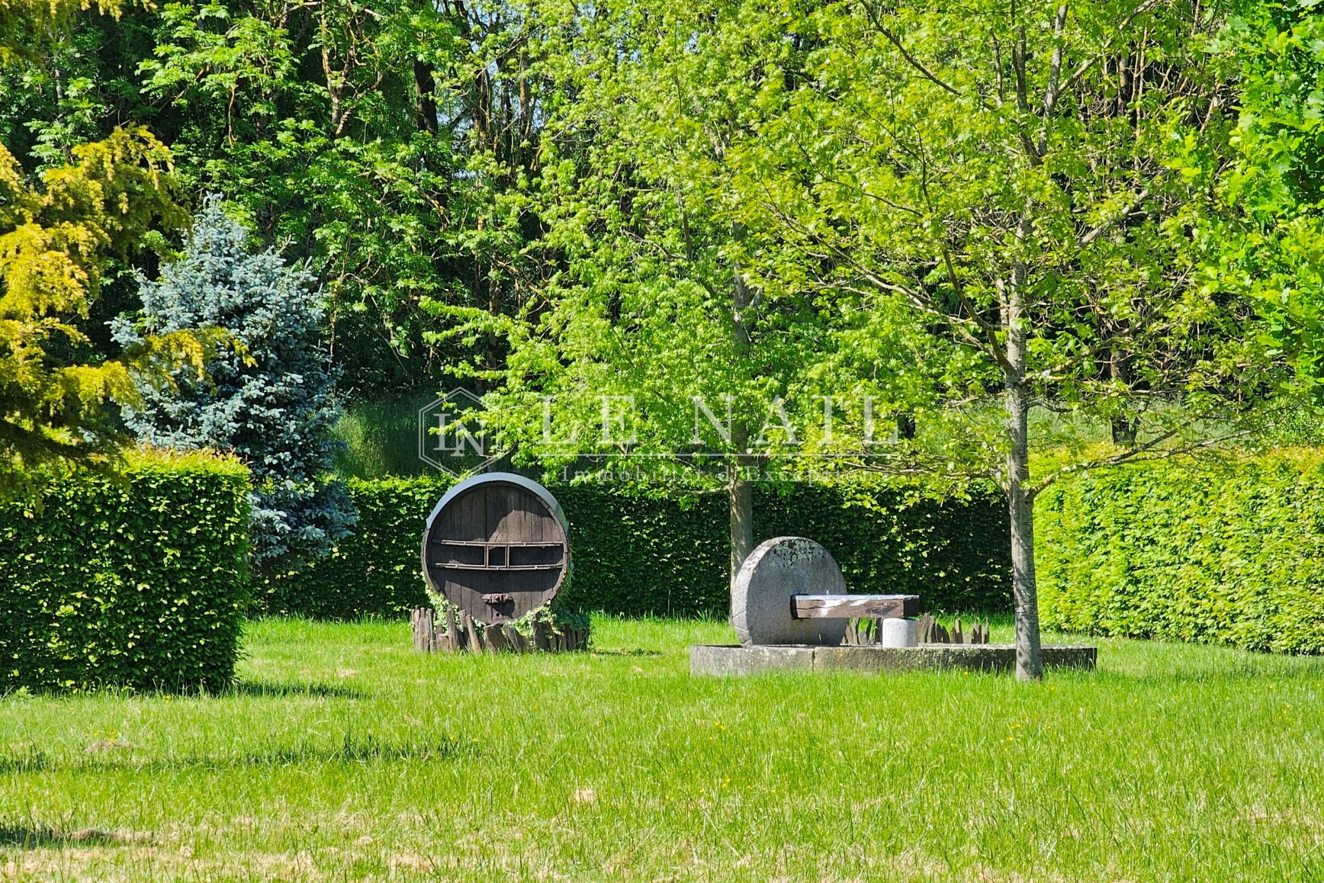 propriété 11 pièces en vente à ANGERS (49000)