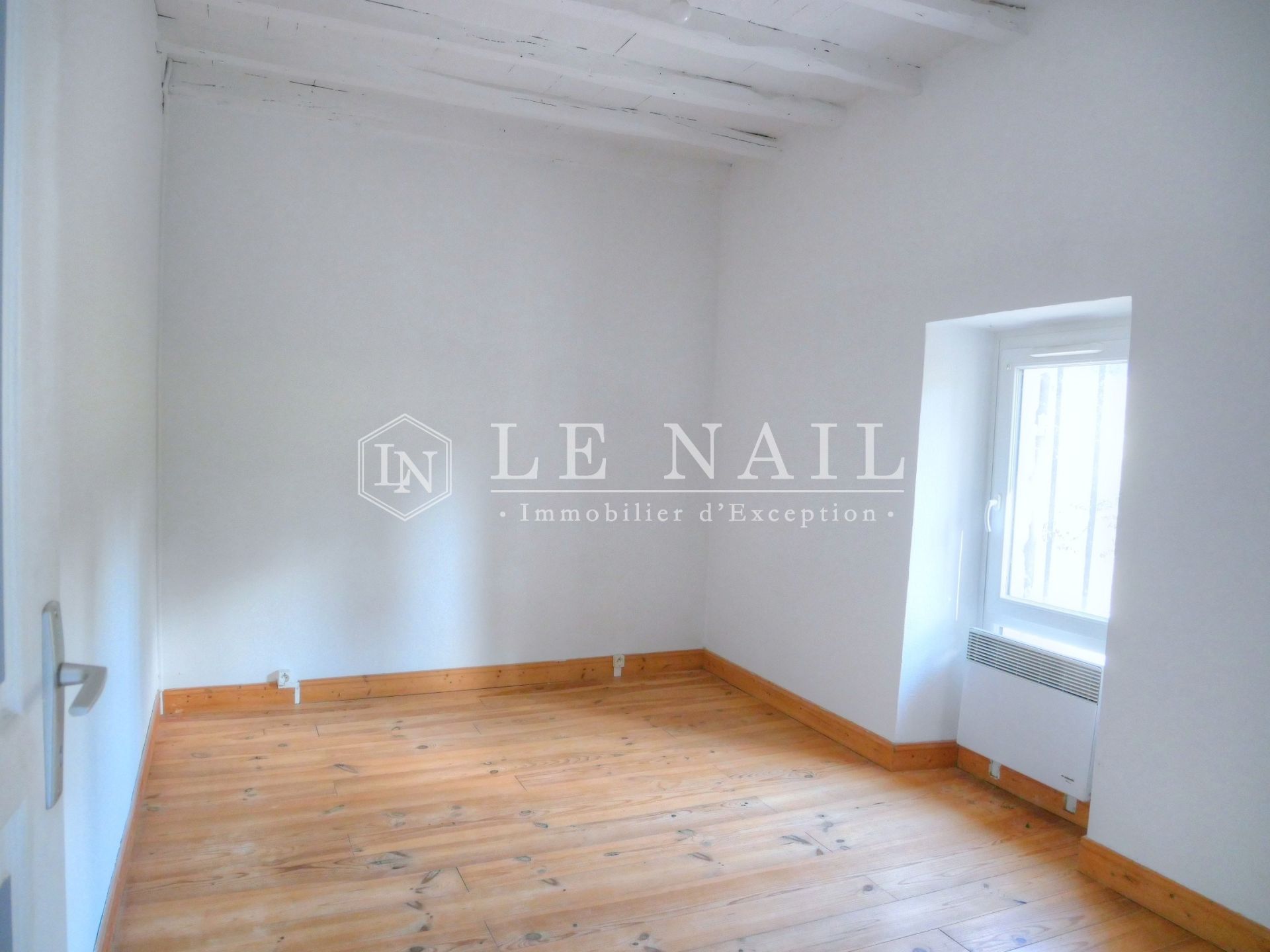 mansion 11 rooms for sale on AGEN (47000)