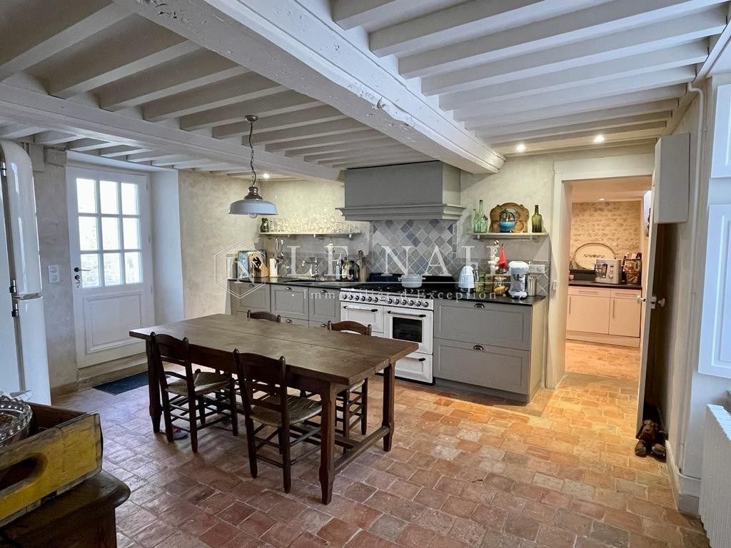 hôtel particulier 15 pièces en vente à STE MERE EGLISE (50480)