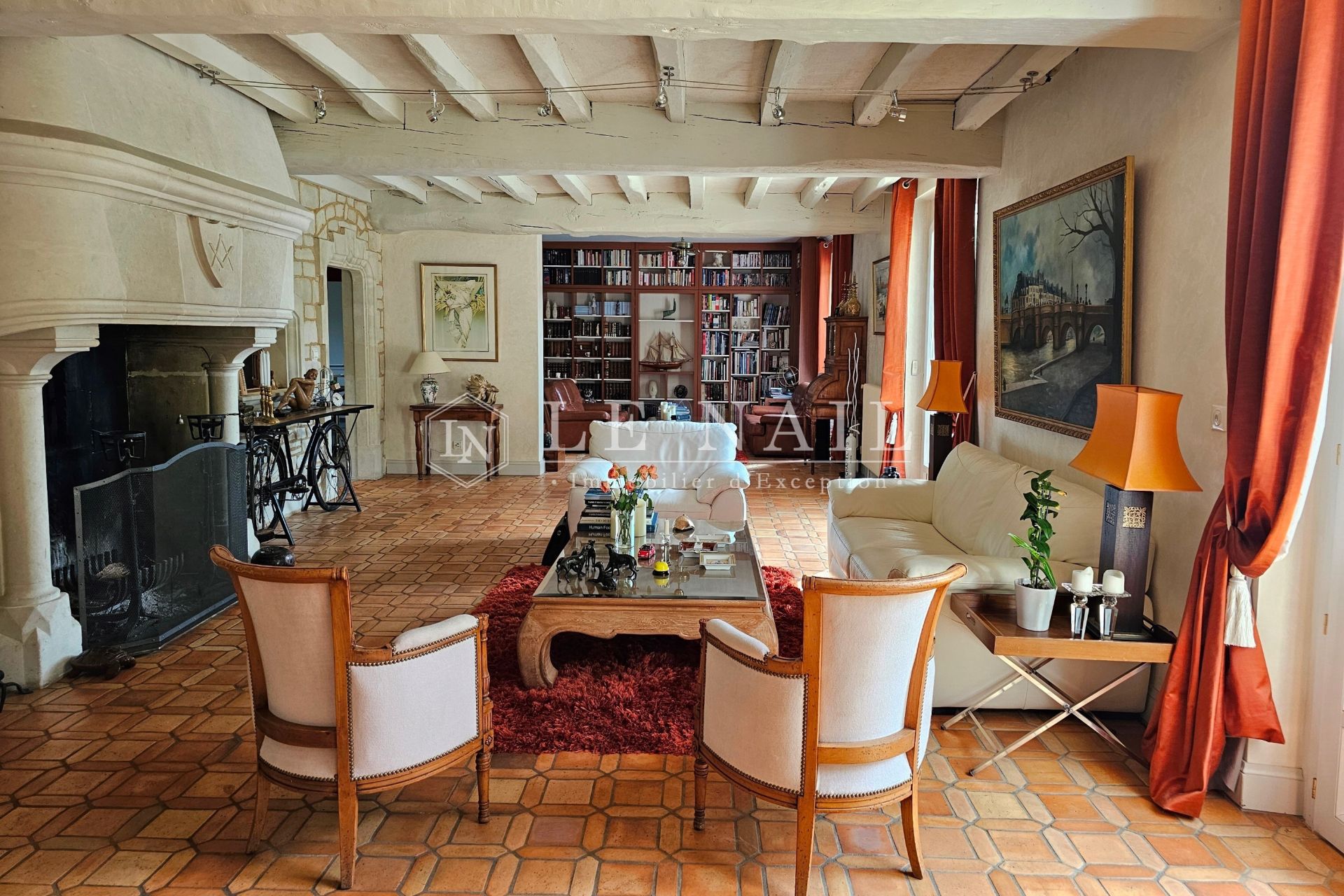 property 10 rooms for sale on ANGERS (49000)
