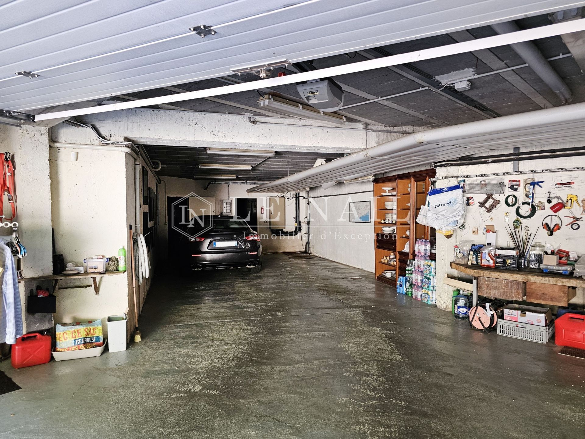 property 10 rooms for sale on ANGERS (49000)