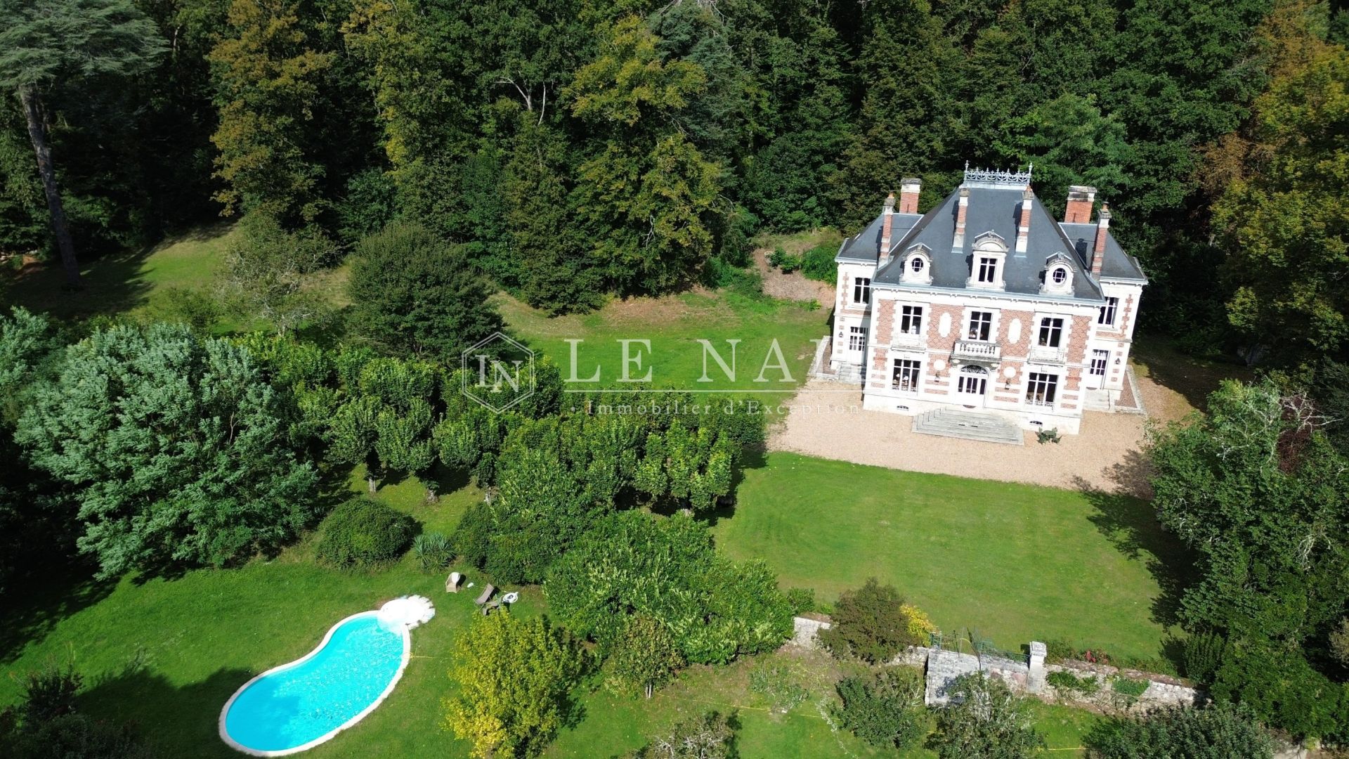 château 15 pièces en vente à BLOIS (41000)