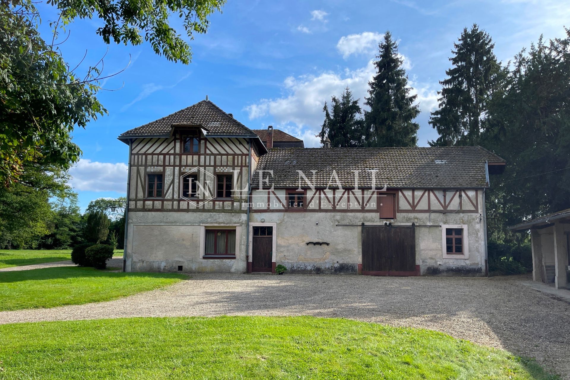 manoir 15 pièces en vente à EPERNAY (51200)