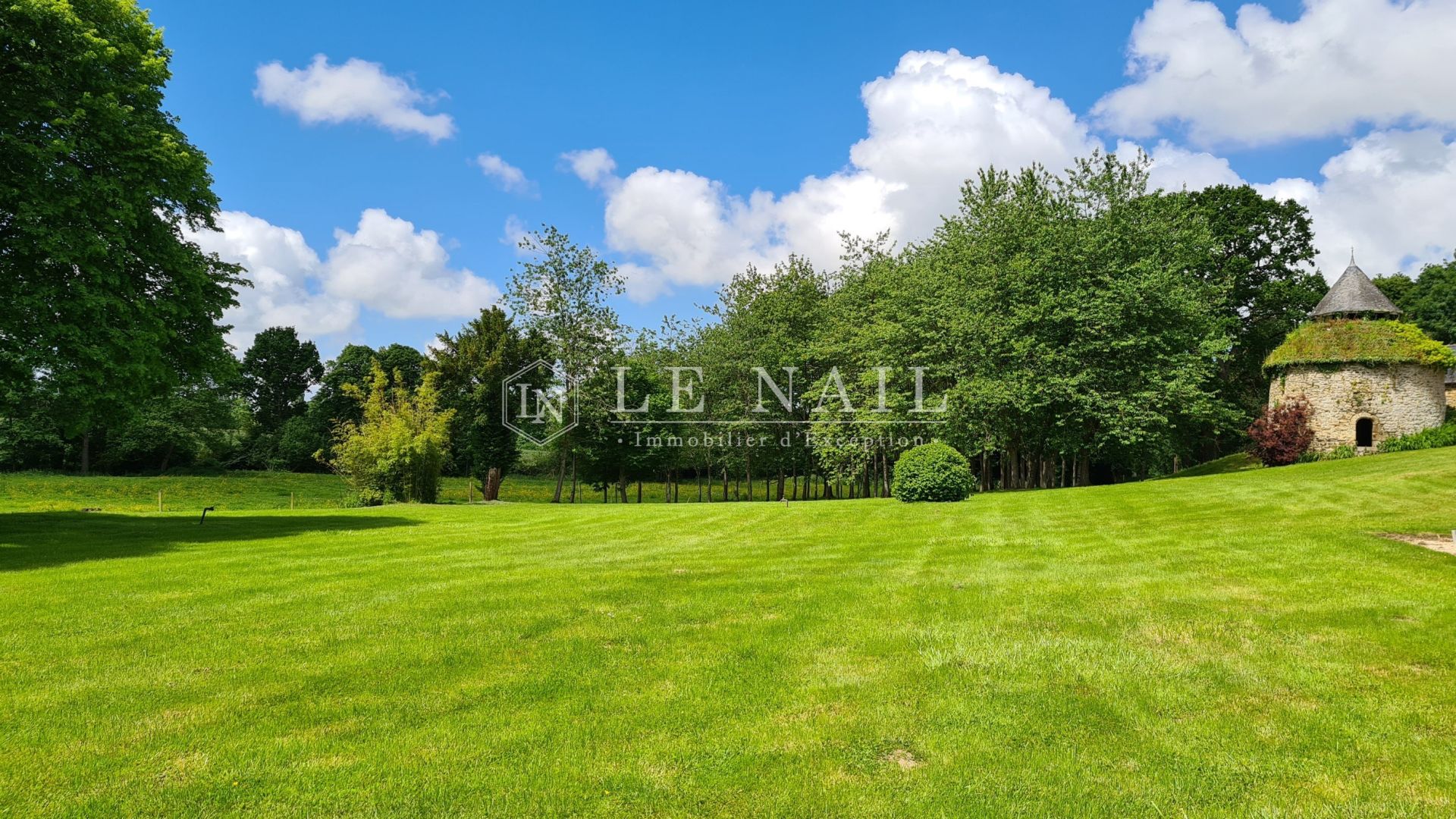manor house 17 rooms for sale on LAMBALLE (22400)