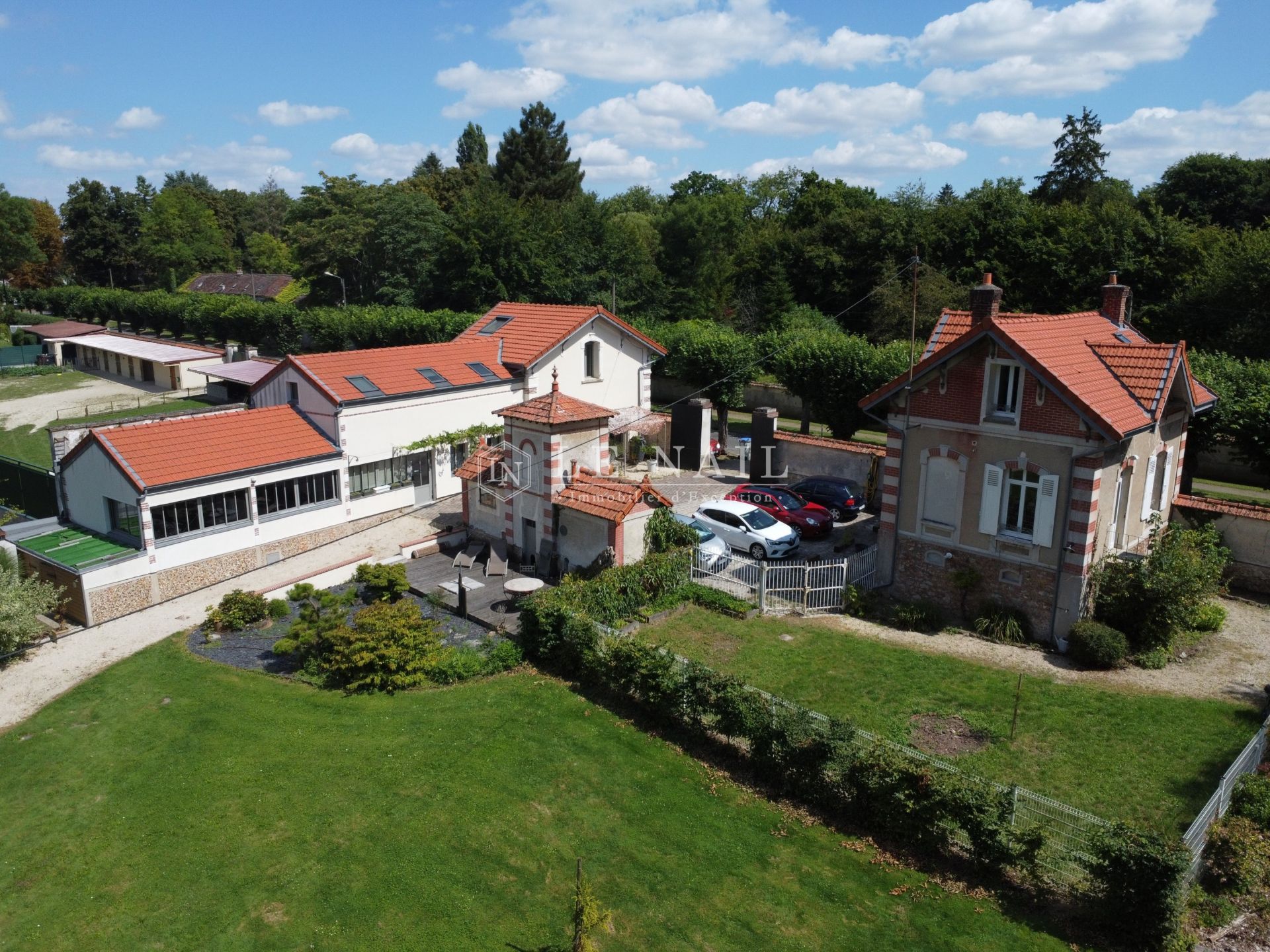 propriété 13 pièces en vente à MEAUX (77100)