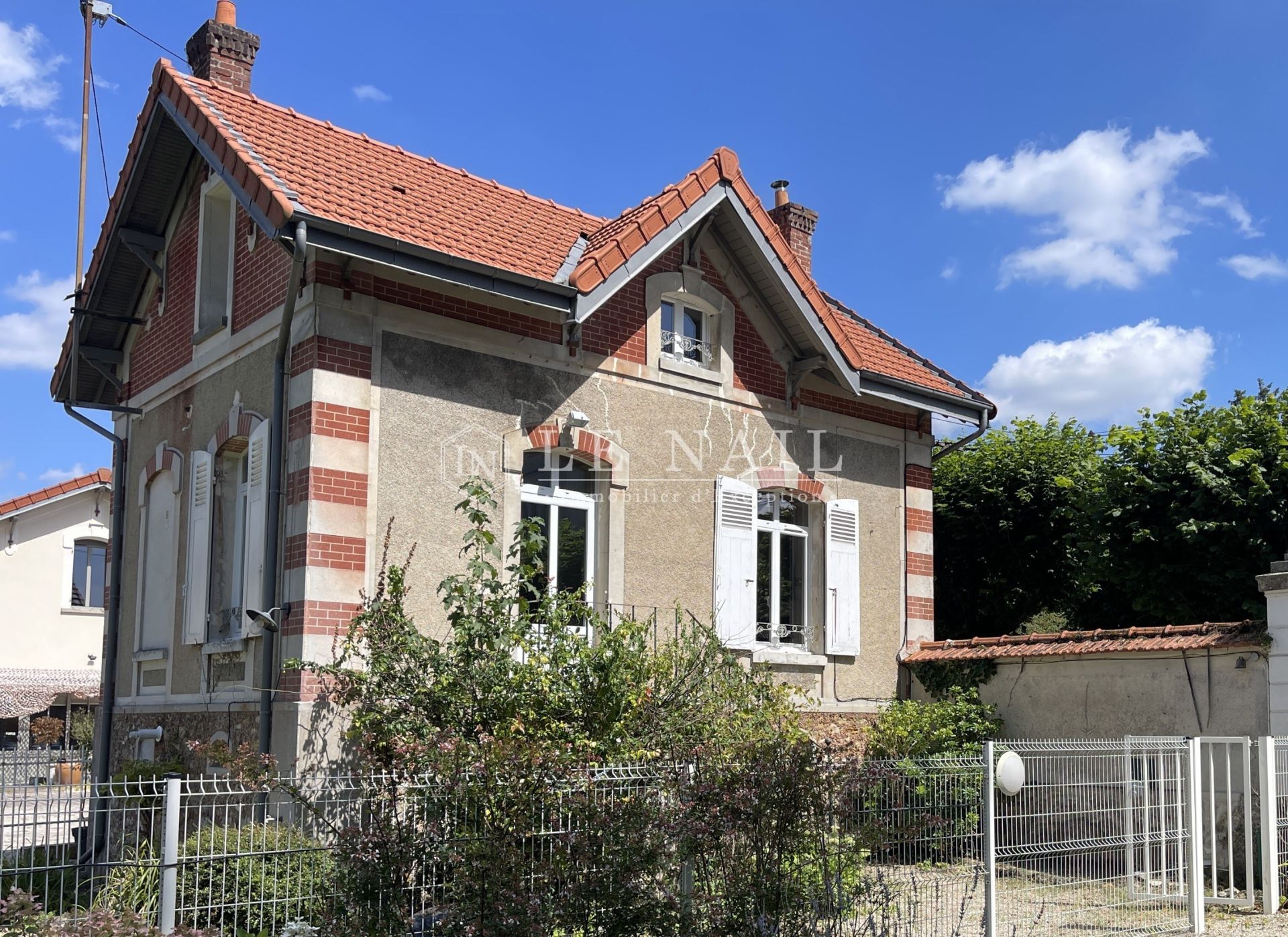 propriété 13 pièces en vente à MEAUX (77100)