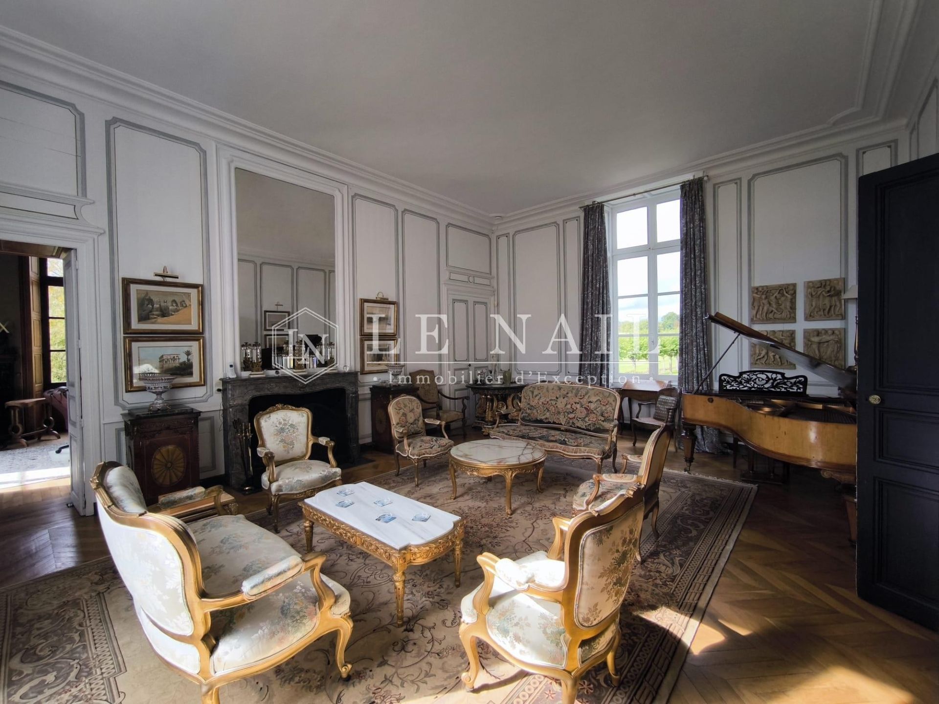 château 29 pièces en vente à FRESNAY SUR SARTHE (72130)