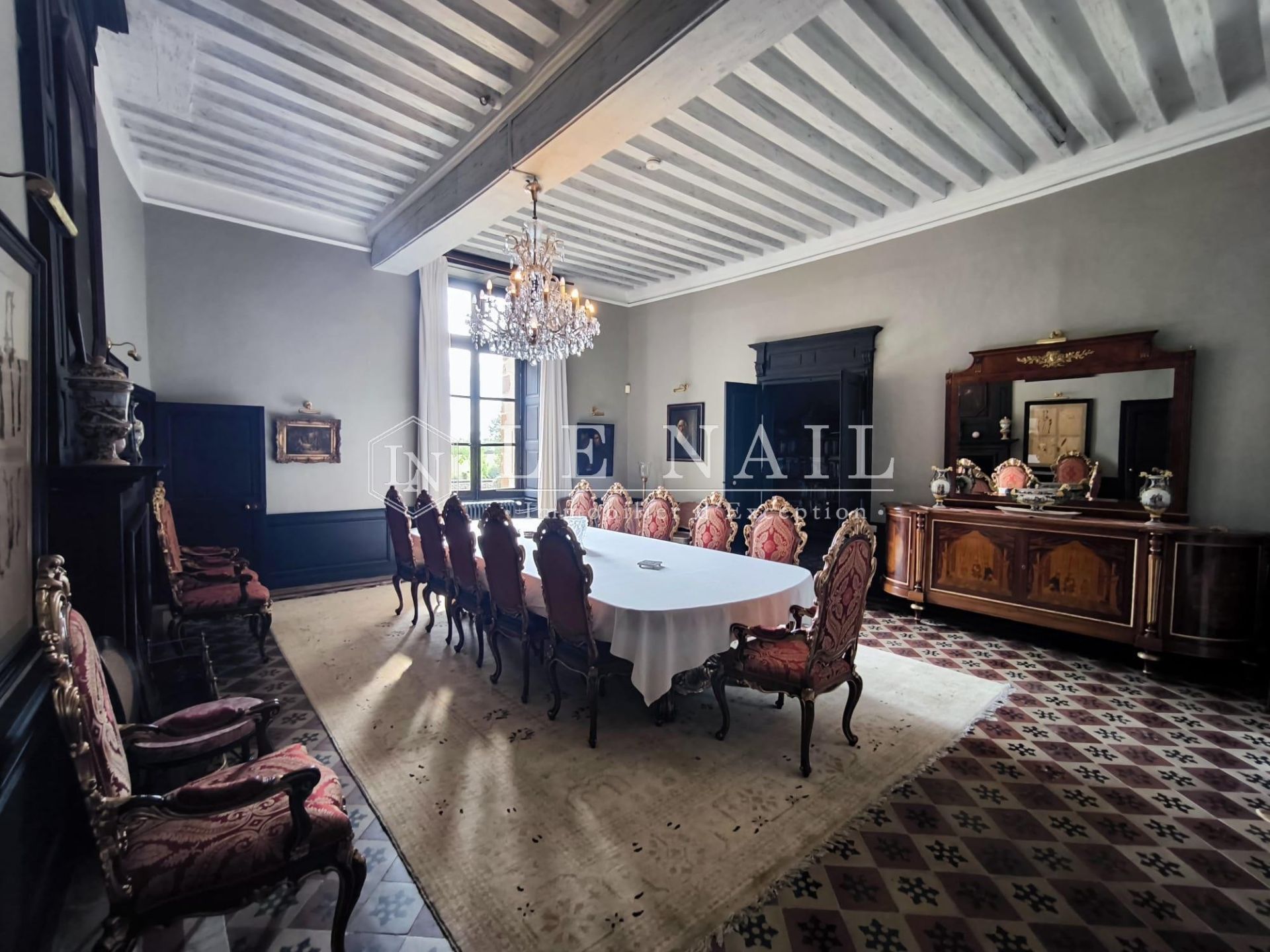 château 29 pièces en vente à FRESNAY SUR SARTHE (72130)