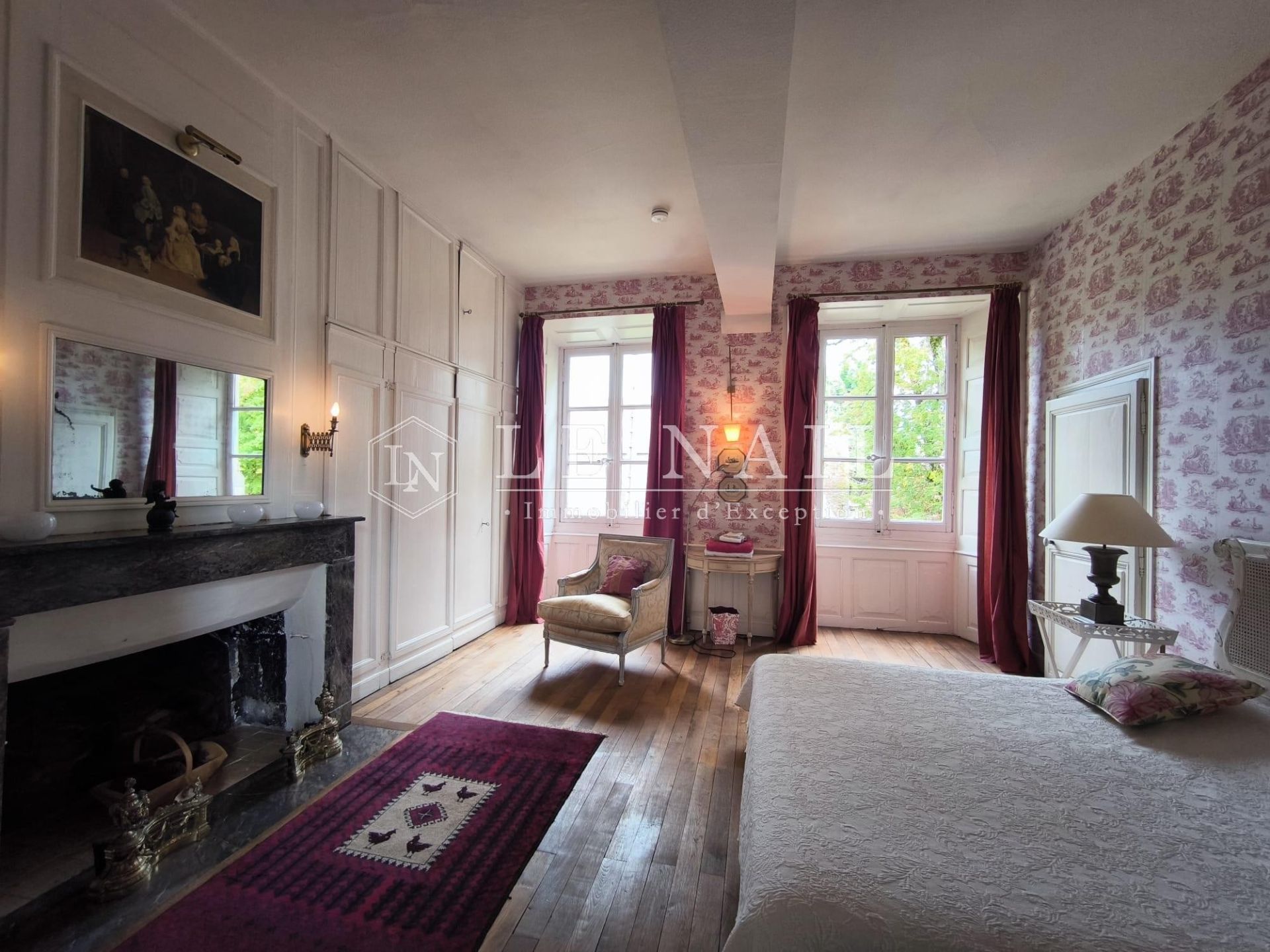 château 29 pièces en vente à FRESNAY SUR SARTHE (72130)