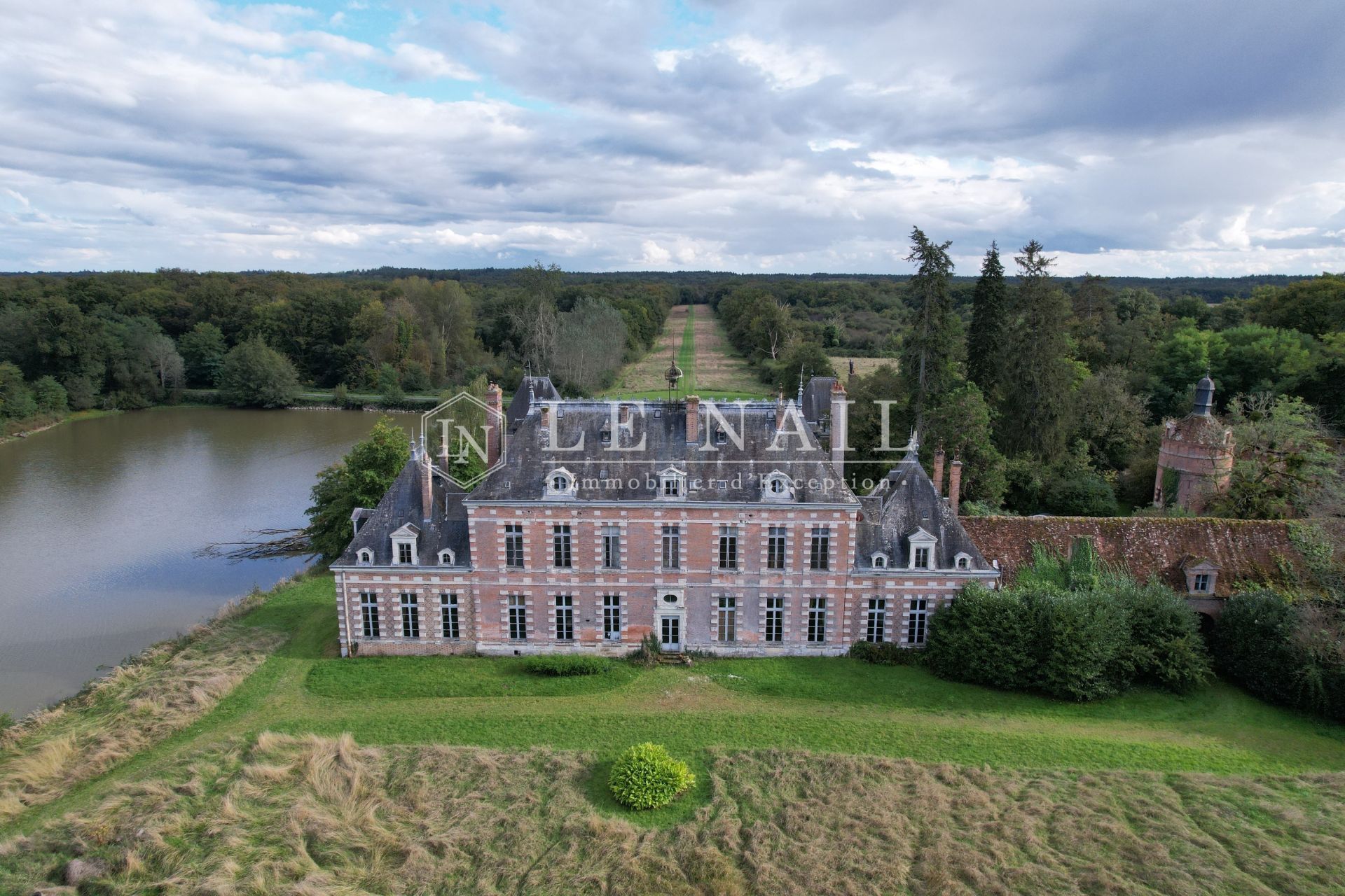 castle 24 rooms for sale on ST VIATRE (41210)