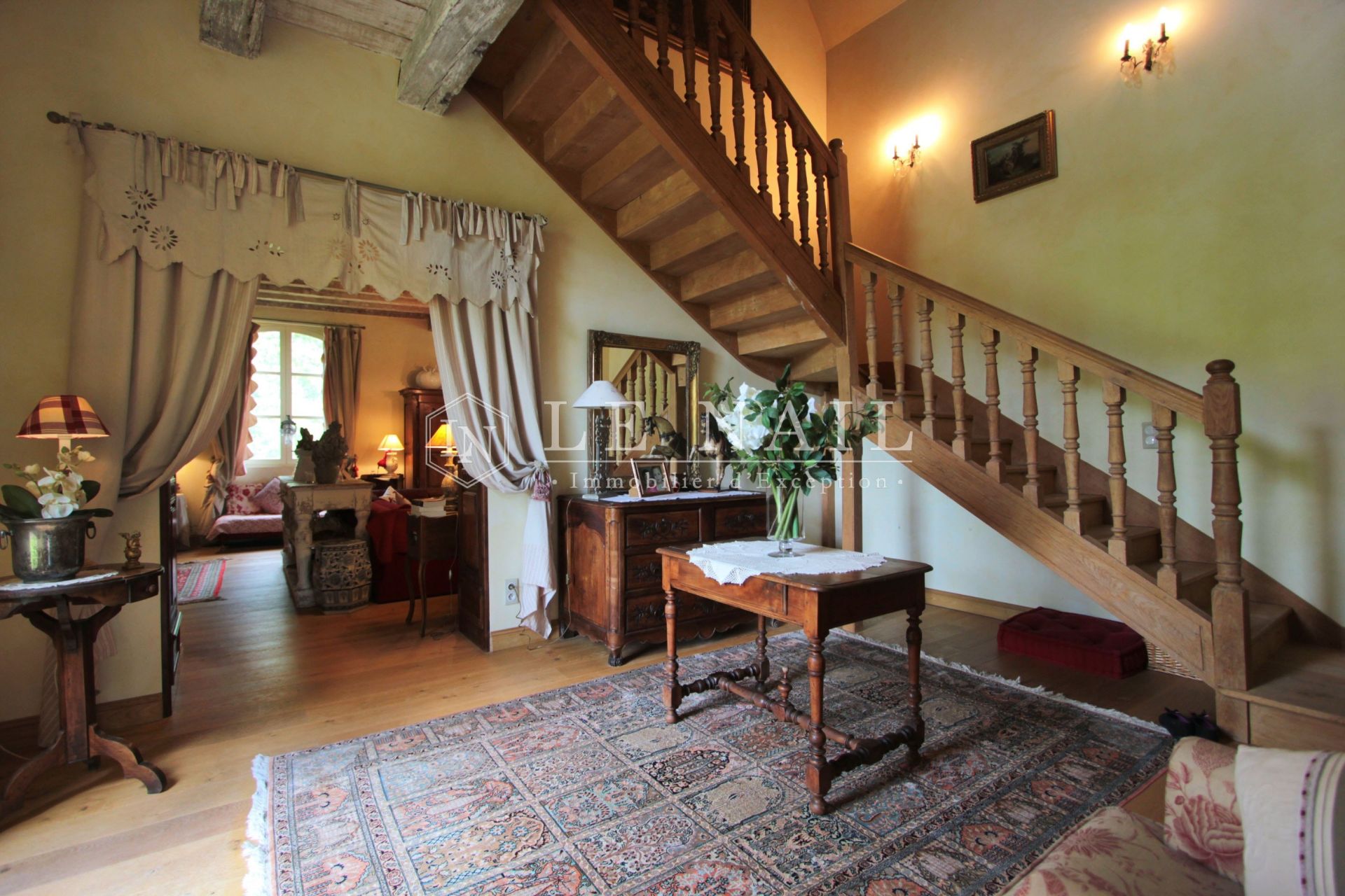 property 8 rooms for sale on Sarlat la caneda (24200)
