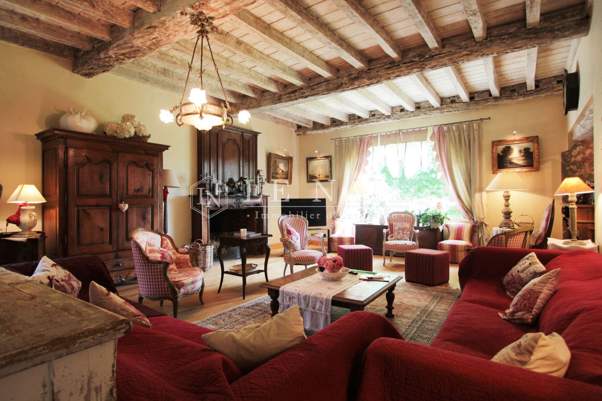 property 8 rooms for sale on Sarlat la caneda (24200)