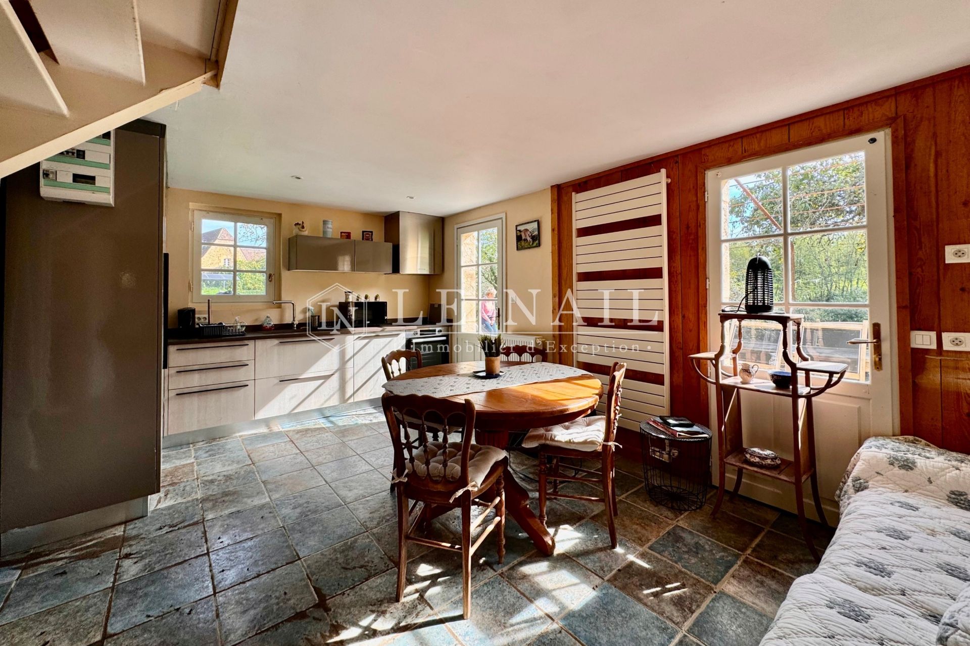 property 8 rooms for sale on Sarlat la caneda (24200)